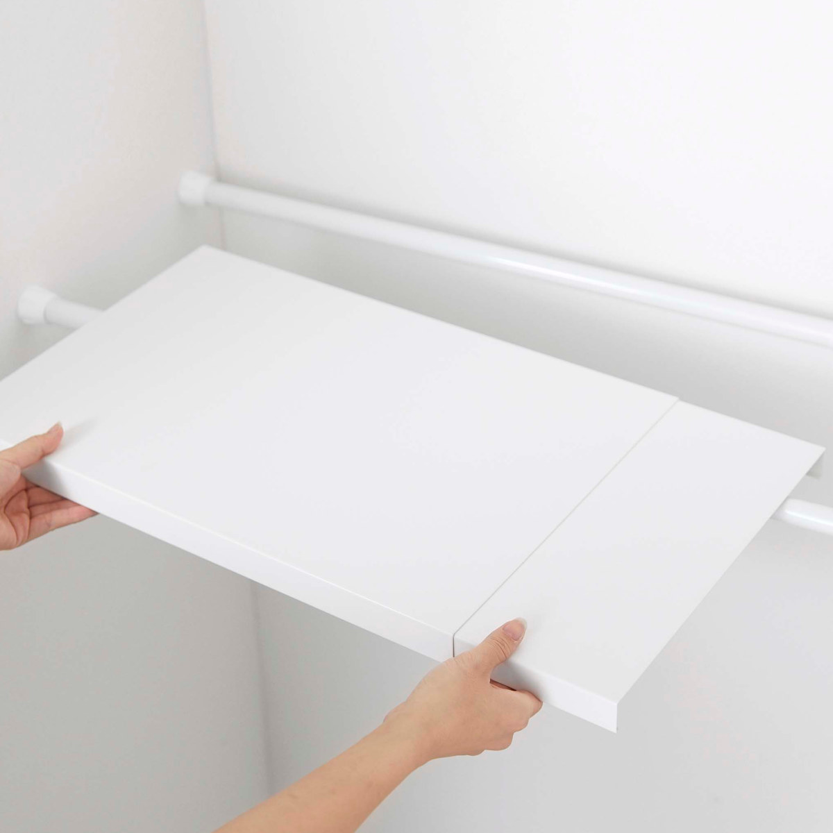 山崎実業 Plate 伸縮 つっぱり棒用棚板 プレート S ( 4903208053242 プレートシリーズ つっぱり棒用 棚板 伸縮棚板 突っ張り棒 棚 板 収納 突っ張り棚 つっぱり棚 収納棚 ラック 伸縮式 )