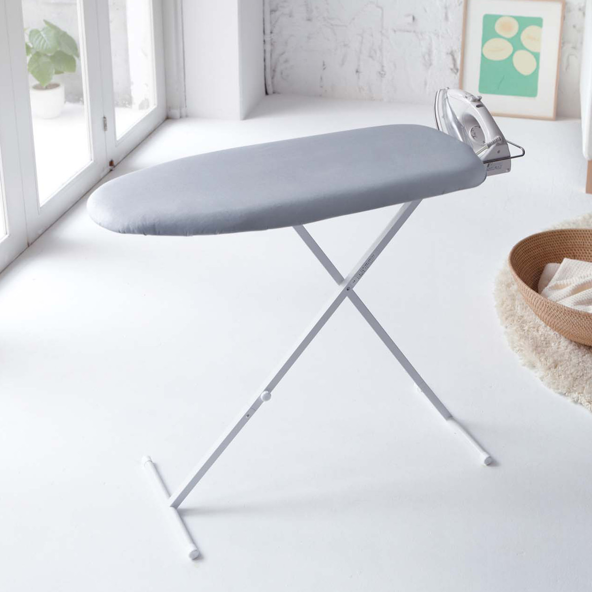 山崎実業 スタンド式スッキリプレス アルミコート ( 4903208026918 アイロン台 スチームアイロン スチールメッシュ アルミコーティング加工 アイロン 台 作業台 スタンド )