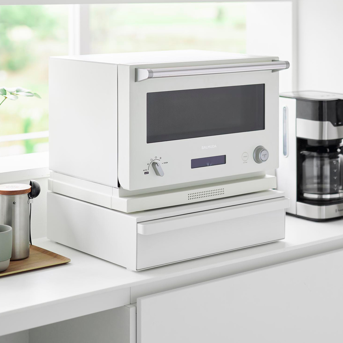 山崎実業 tower カセットコンロが入る家電下ラック タワー 1段 ( 4903208101974 タワーシリーズ 家電下ラック 1段ラック ラック カセットコンロ 家電下 カセットコンロが入る レンジラック オーブンレンジ ) 【ブラック】 ブラック