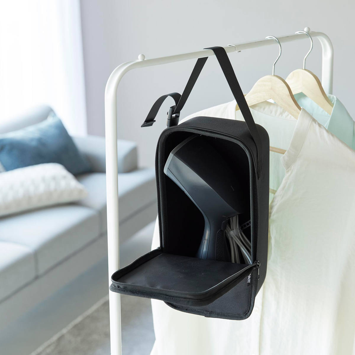 山崎実業 tower スチームアイロン収納ケース タワー ( 4903208101370 タワーシリーズ アイロン収納ケース スチームアイロン 収納ケース アイロン収納 アイロンケース アイロン 収納 アイロン小物 ケース ) 【ブラック】 ブラック