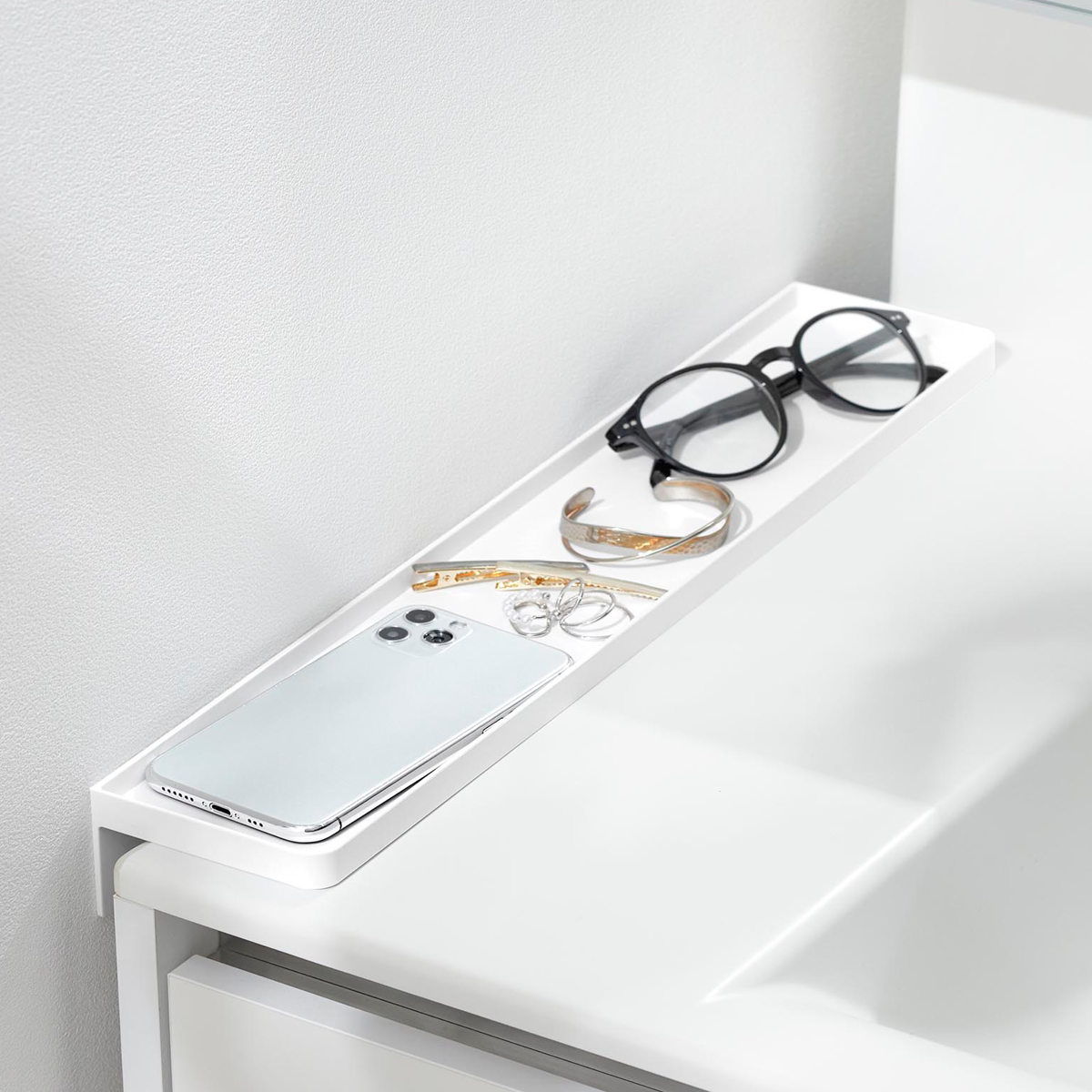 山崎実業 tower 洗面台横隙間トレー タワー ( 4903208101356 タワーシリーズ 洗面台横収納 台 隙間収納 ちょい置き トレー トレイ 洗面 すき間 ちょい置きトレー 差し込み 差し込むだけ 洗面所 ストッパー付き ) 【ブラック】 ブラック