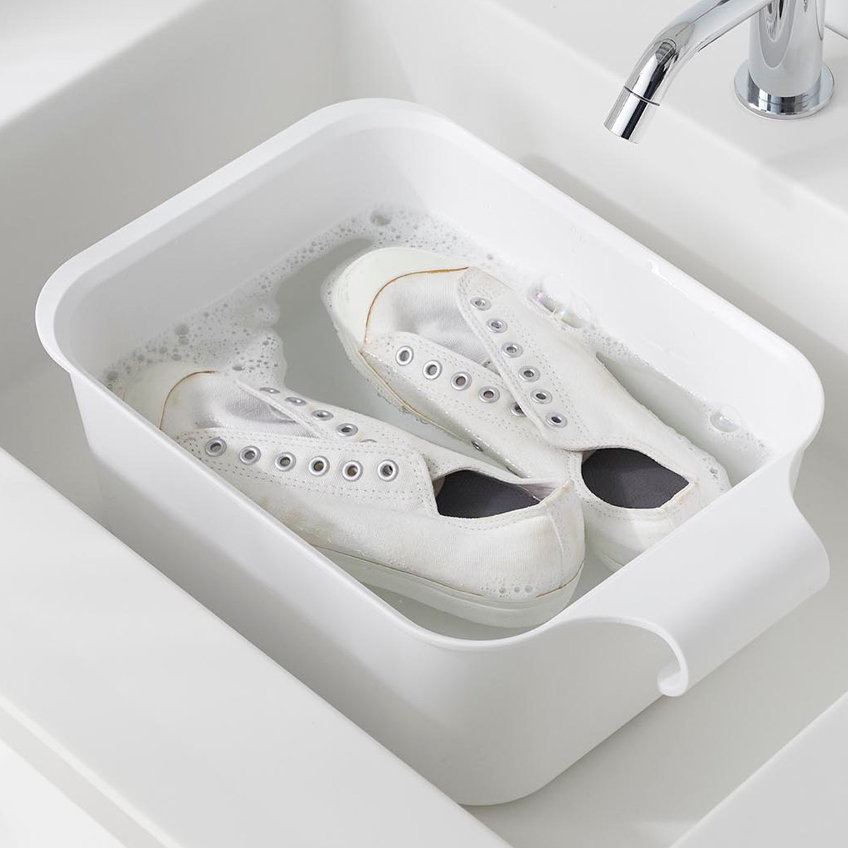 山崎実業 tower バケツで使える洗濯&浸け置き板 タワー ( 4903208101332 タワーシリーズ 洗濯板 浸け置き板 浸け置き ウォッシュボード 洗濯ボード バケツで使える 洗濯&浸け置きシリコーン 浸けおき ストッパー付き ) 【ブラック】 ブラック