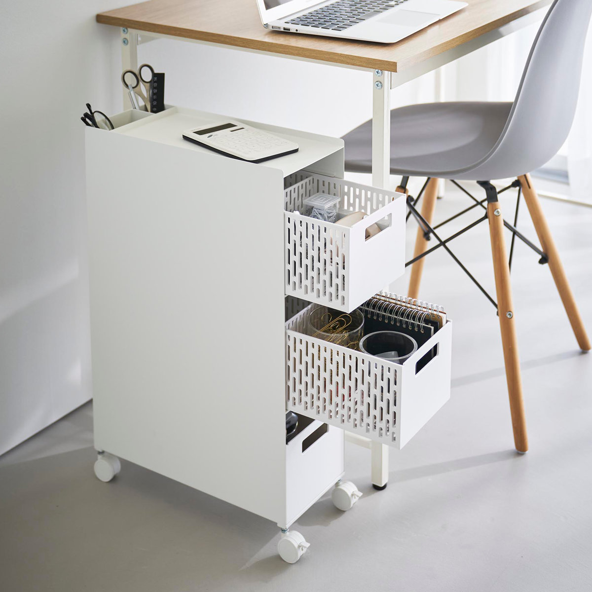 山崎実業 tower 収納バスケットワゴン タワー 3段 ( 4903208100151 タワーシリーズ バスケットワゴン スリムワゴン 収納 バスケット ワゴン 引き出し キャスター付き テーブル下 デスク下 ) 【ブラック】 ブラック