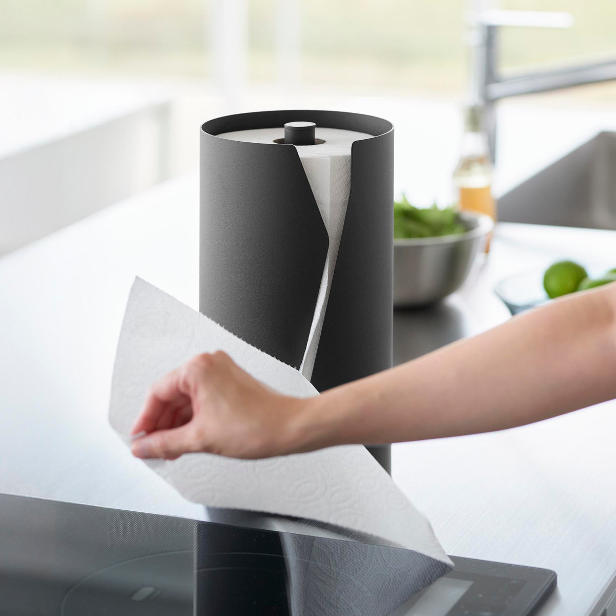 山崎実業 tower 片手でカット隠せるキッチンペーパーホルダー タワー 縦タイプ L ( 4903208100410 タワーシリーズ キッチンペーパーホルダー 縦置き 片手でカットできる 隠せる キッチンペーパー ホルダー ) 【ホワイト】 ホワイト