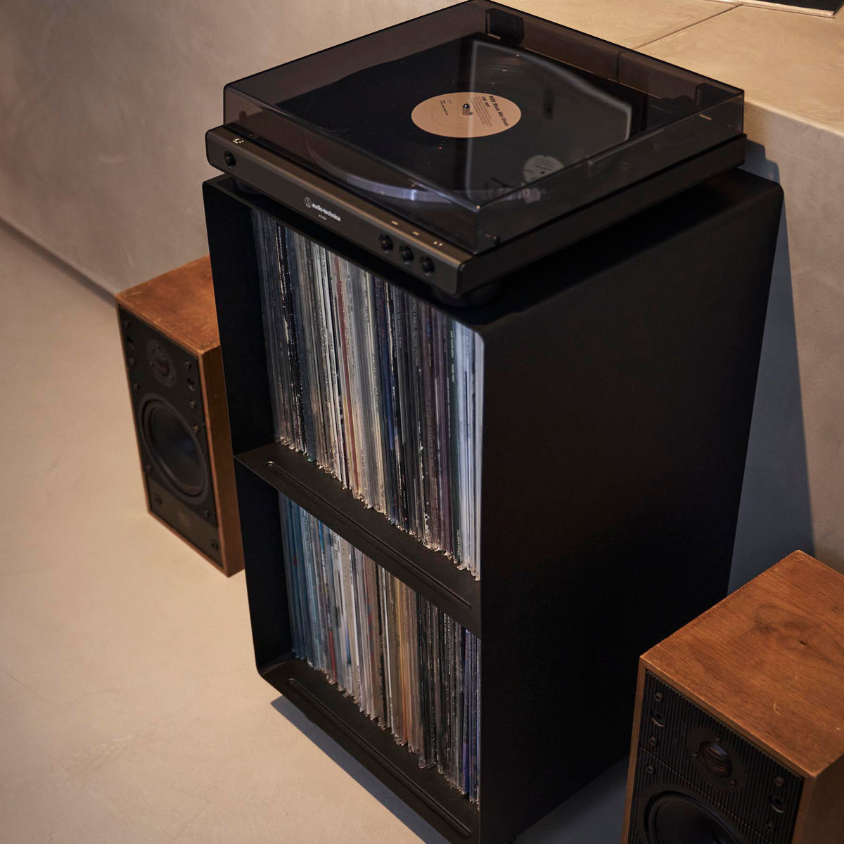 山崎実業 tower レコードラック タワー ( 4903208102292 タワーシリーズ ラック レコード 収納 ディスプレイラック 棚 スチール製 キャスター付き 飾り棚 見せる収納 飾る レコードプレーヤー 大容量 ) 【ブラック】 ブラック