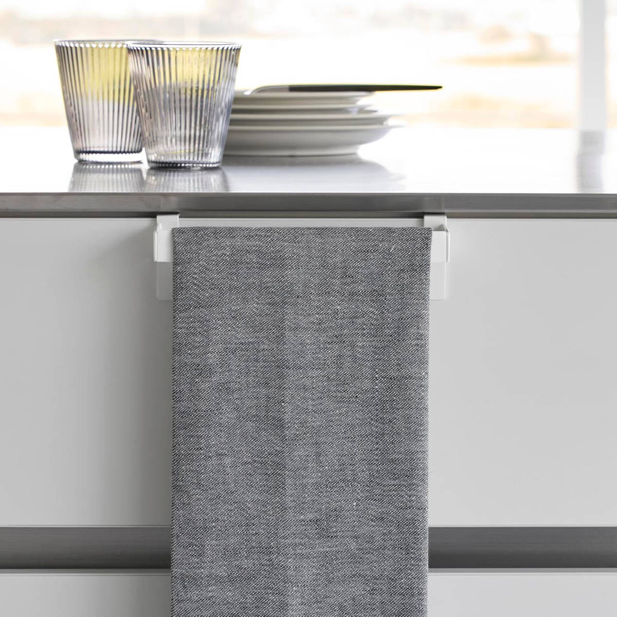 山崎実業 Plate 滑り落ち防止キッチンタオルハンガーバー プレート ( 4903208013499 プレートシリーズ キッチンタオルハンガーバー タオルバー 滑り落ち防止 キッチン タオルハンガーバー タオルハンガー バー タオル掛け )