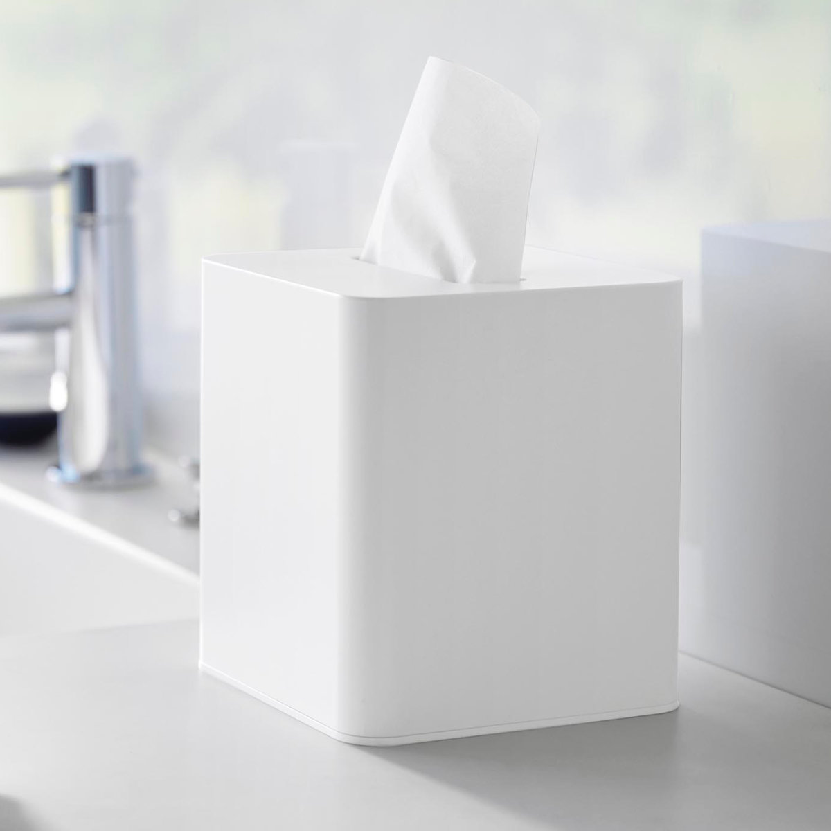 山崎実業 tower コンパクトティッシュケース スクエア タワー ( 4903208100540 タワーシリーズ コンパクト ティッシュケース ティッシュボックス ティッシュカバー ティッシュ スクエアティッシュケース 四角形 ) 【ブラック】 ブラック