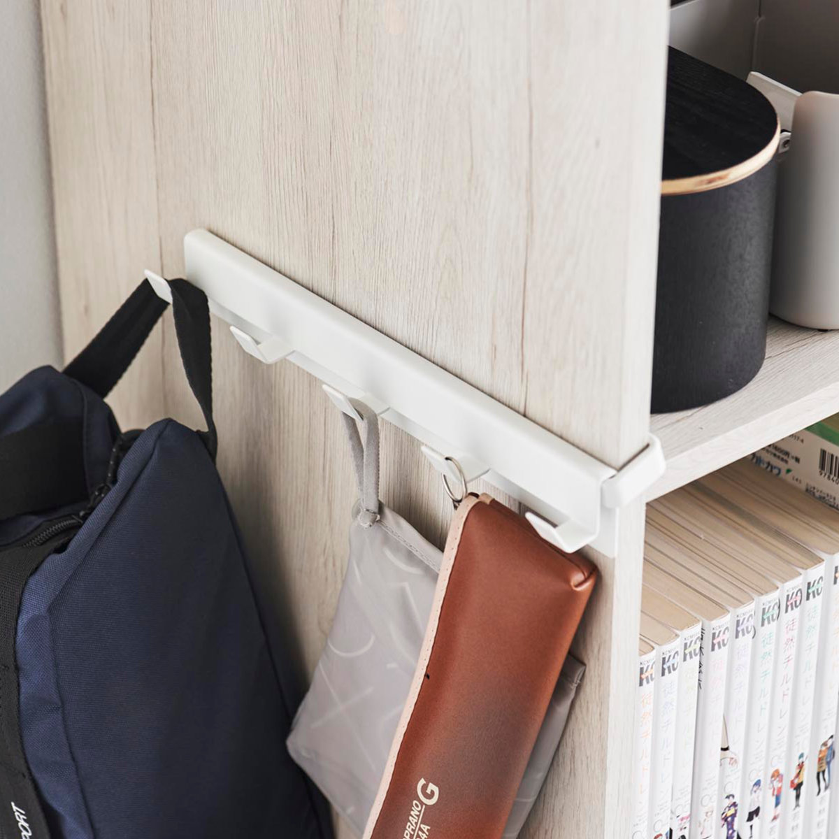 山崎実業 smart カラーボックスに差し込めるフック5連 スマート ( 4903208100700 スマートシリーズ 5連フック フック カラーボックス用 カラーボックスに差し込める 5連タイプ 収納 浮かせる収納 浮かせて収納 ) 【ホワイト】 ホワイト