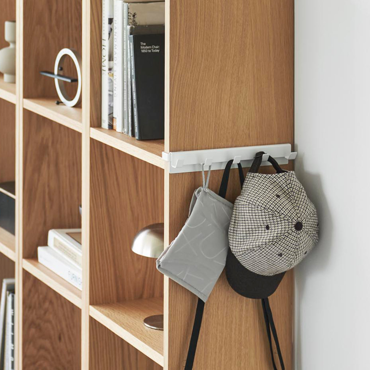 山崎実業 smart カラーボックスに差し込めるフック5連 スマート ( 4903208100700 スマートシリーズ 5連フック フック カラーボックス用 カラーボックスに差し込める 5連タイプ 収納 浮かせる収納 浮かせて収納 ) 【ホワイト】 ホワイト