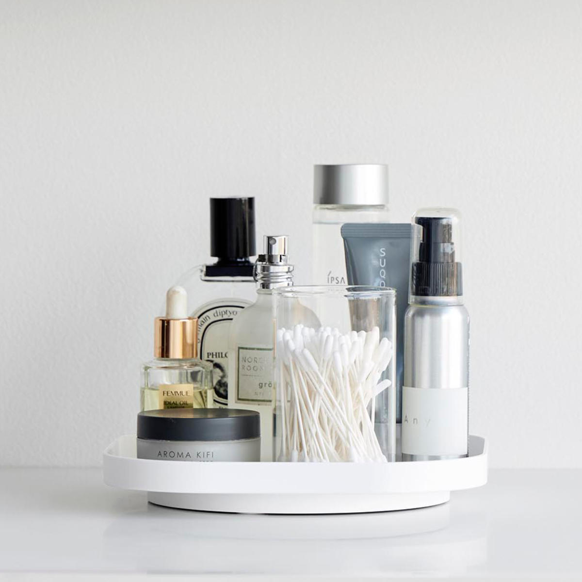 山崎実業 Plate 回転式収納トレー プレート ホワイト ( 4903208100786 プレートシリーズ 回転収納トレー スクエア型 トレイ トレー 収納トレー スクエアトレー 冷蔵庫 収納 回転 滑り止め付き 調味料収納 冷蔵庫トレー )