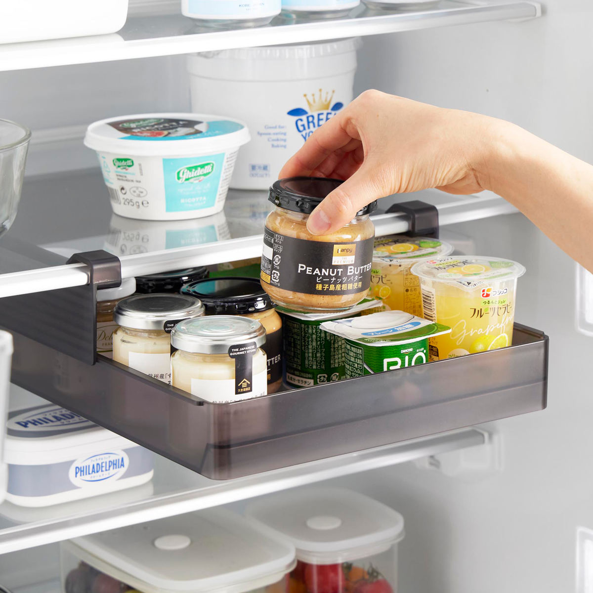 山崎実業 tower 冷蔵庫中棚下高さ調節卵ラック タワー L ( 4903208101127 タワーシリーズ 卵ラック 冷蔵庫中 棚下収納ラック 高さ調節可能 冷蔵庫 棚下 高さ調節できる 吊り下げ 収納 卵収納 たまご 卵 玉子 ) 【ホワイト】 ホワイト