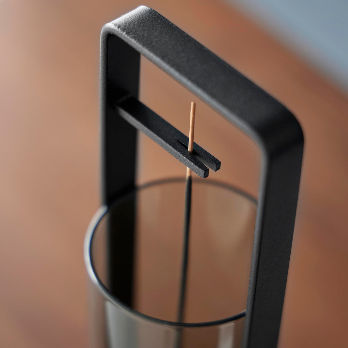 山崎実業 tower お香スタンド タワー 灰飛び防止カバー付き ( 4903208100137 タワーシリーズ お香立て インセンスホルダー 吊り下げ型 スタンド 線香立て 香立て 香炉 香 灰飛び防止 お香 インセンス ) 【ホワイト】 ホワイト