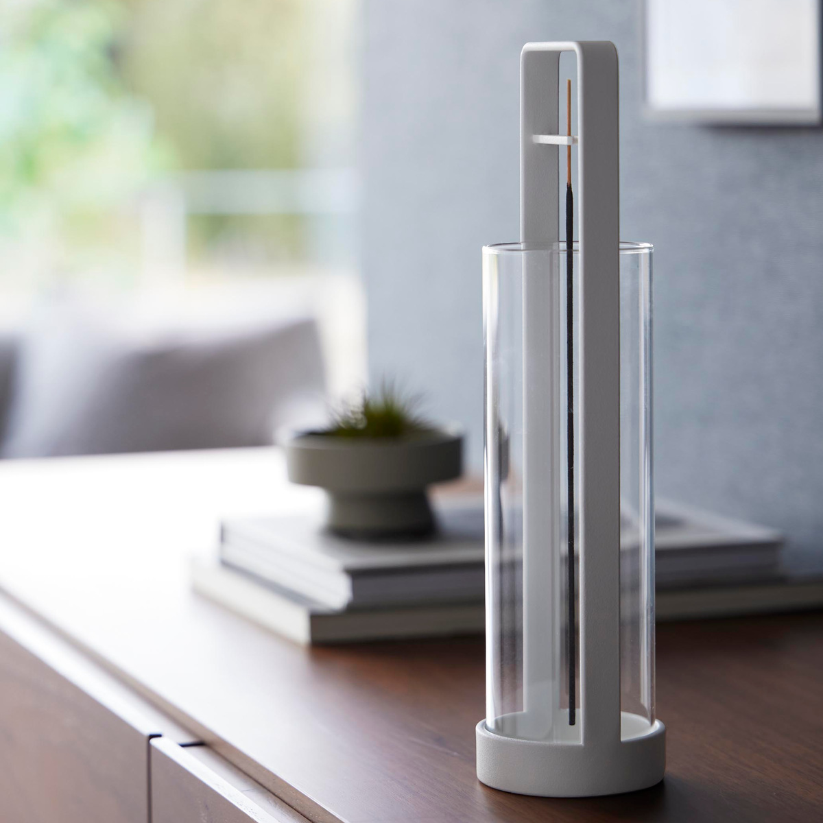 山崎実業 tower お香スタンド タワー 灰飛び防止カバー付き ( 4903208100137 タワーシリーズ お香立て インセンスホルダー 吊り下げ型 スタンド 線香立て 香立て 香炉 香 灰飛び防止 お香 インセンス ) 【ホワイト】 ホワイト