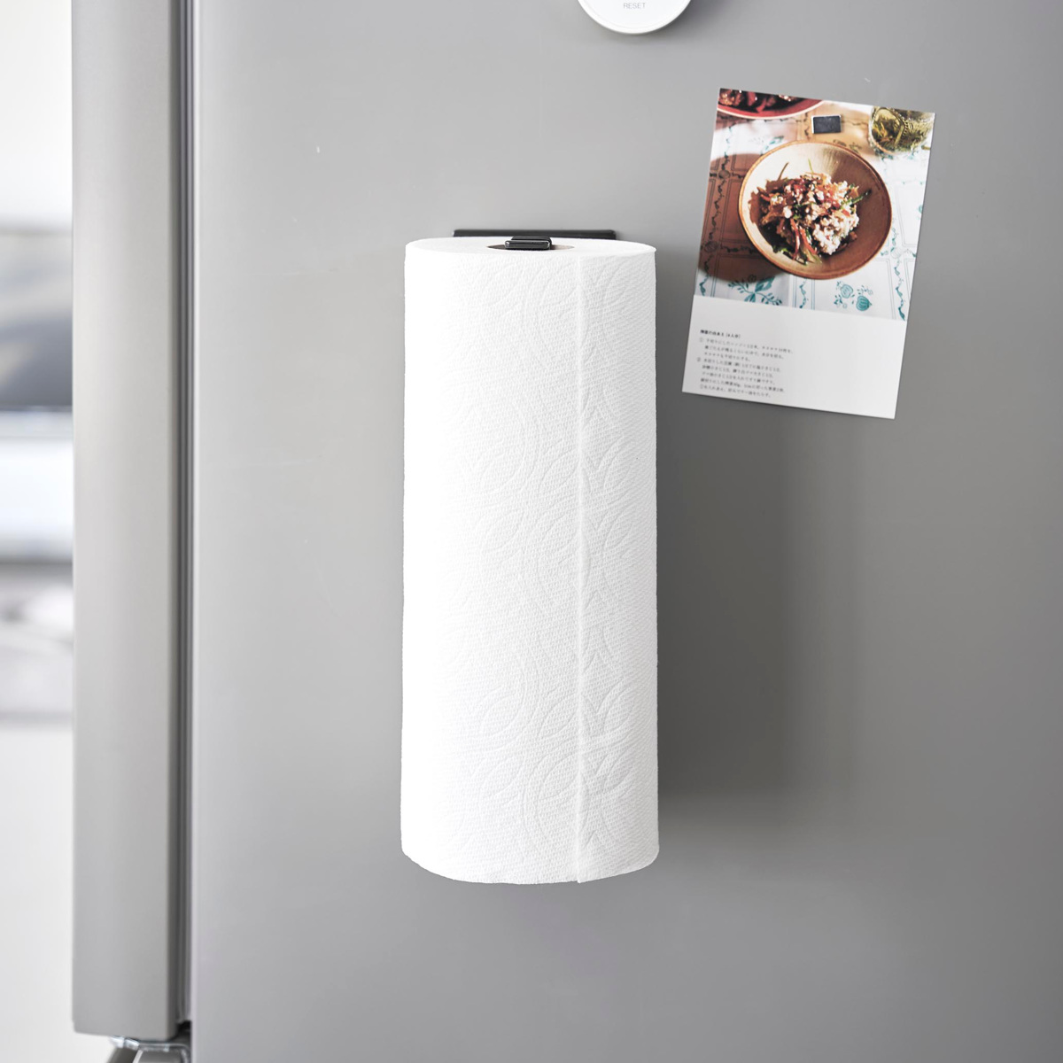 山崎実業 tower 片手でカットマグネットキッチンペーパーホルダー タワー 縦タイプ L ( 4903208102704 タワーシリーズ キッチンペーパーホルダー 壁面収納 マグネット 片手でカット 磁石 縦型 横型 冷蔵庫横 ) 【ホワイト】 ホワイト