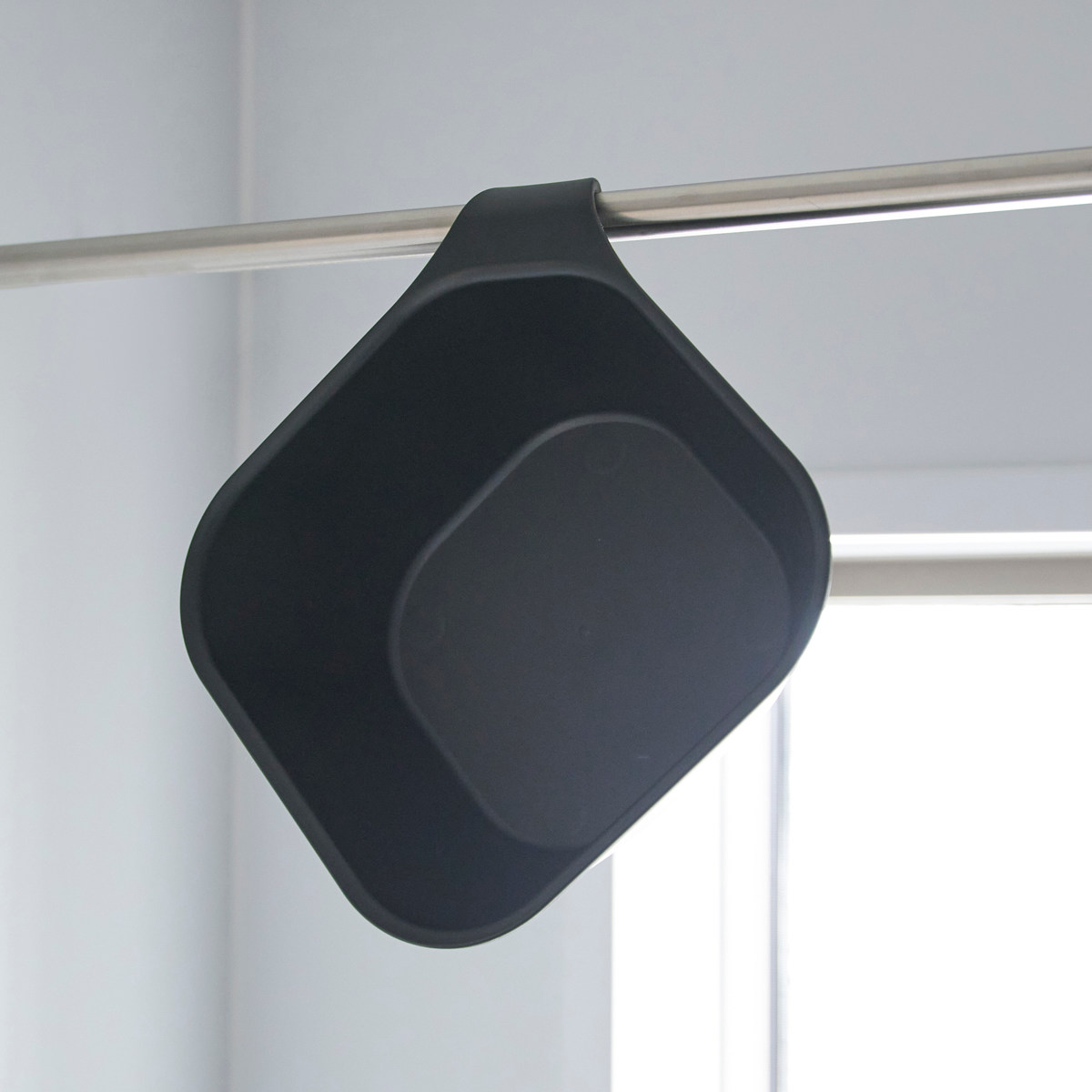 山崎実業 tower マグネット風呂イス キッズ用 SH13+マグネット&引っ掛け湯おけ+マグネット手おけ セット タワー ( 4903208018524 バスチェア 洗面器 子ども用 風呂おけ 磁石 座面高13cm ホワイト ブラック ) 【ブラック】 ブラック