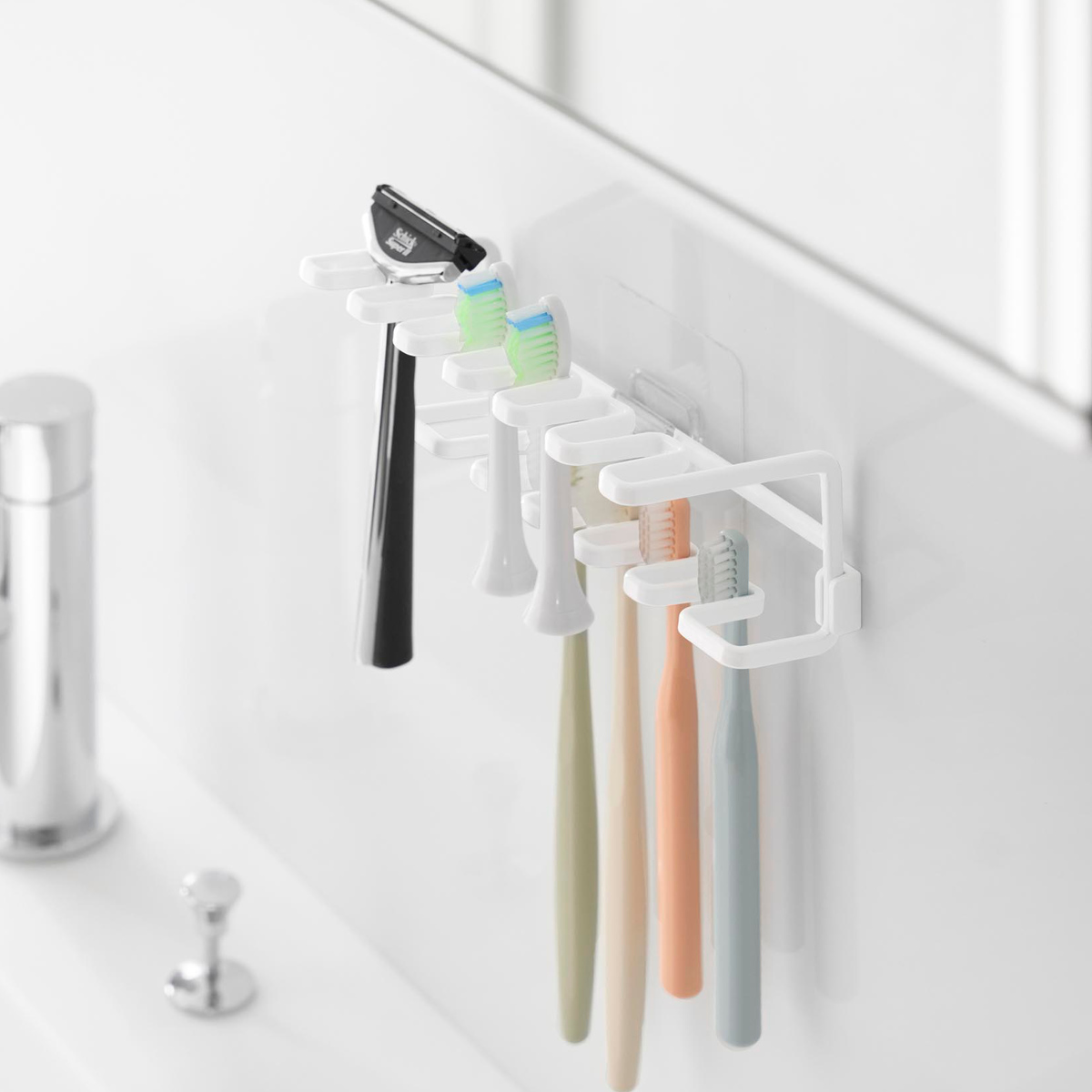 山崎実業 tower フィルムフック歯ブラシ&替え歯ブラシホルダー タワー 2段 ( 4903208104807 タワーシリーズ 歯ブラシホルダー 替え歯ブラシホルダー フィルムフック 歯ブラシ 替え歯ブラシ ホルダー 浮かせて収納 ) 【ブラック】 ブラック