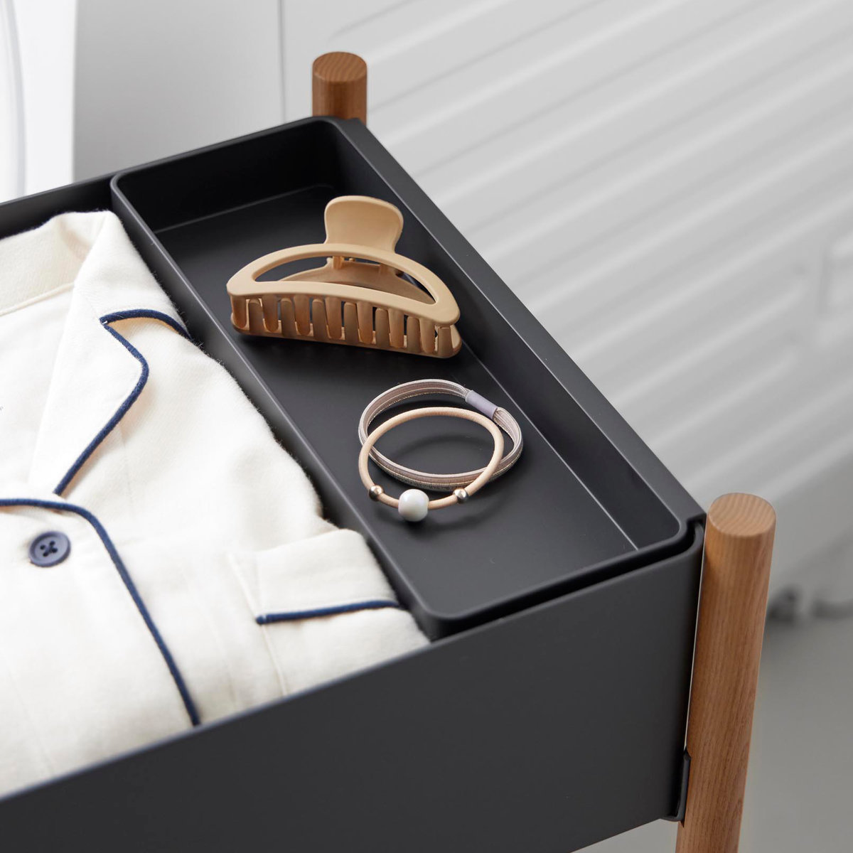 山崎実業 RIN 小物トレー付き収納ワゴン 2段 リン ( 4903208101790 リンシリーズ 収納ワゴン 2段ワゴン 小物トレー 収納 ワゴン コンパクト キャスター付き 収納ラック ラック 二段 インテリア ) 【ブラウン】 ブラウン