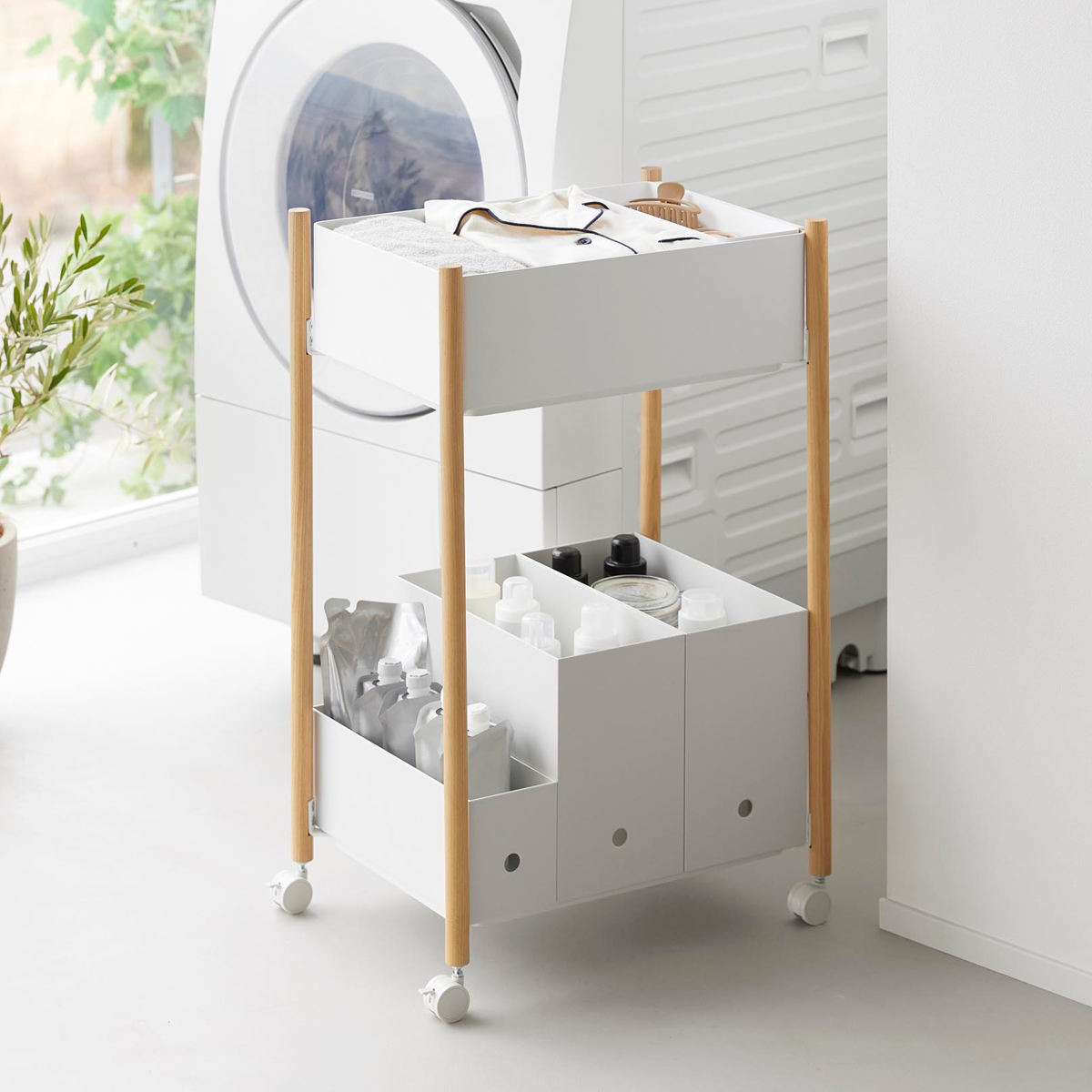 山崎実業 RIN 小物トレー付き下段が棚の収納ワゴン 2段 リン ( 4903208101813 リンシリーズ 収納ワゴン 2段ワゴン 小物トレー 収納 ワゴン コンパクト キャスター付き 収納ラック ラック 二段 棚 ) 【ブラウン】 ブラウン