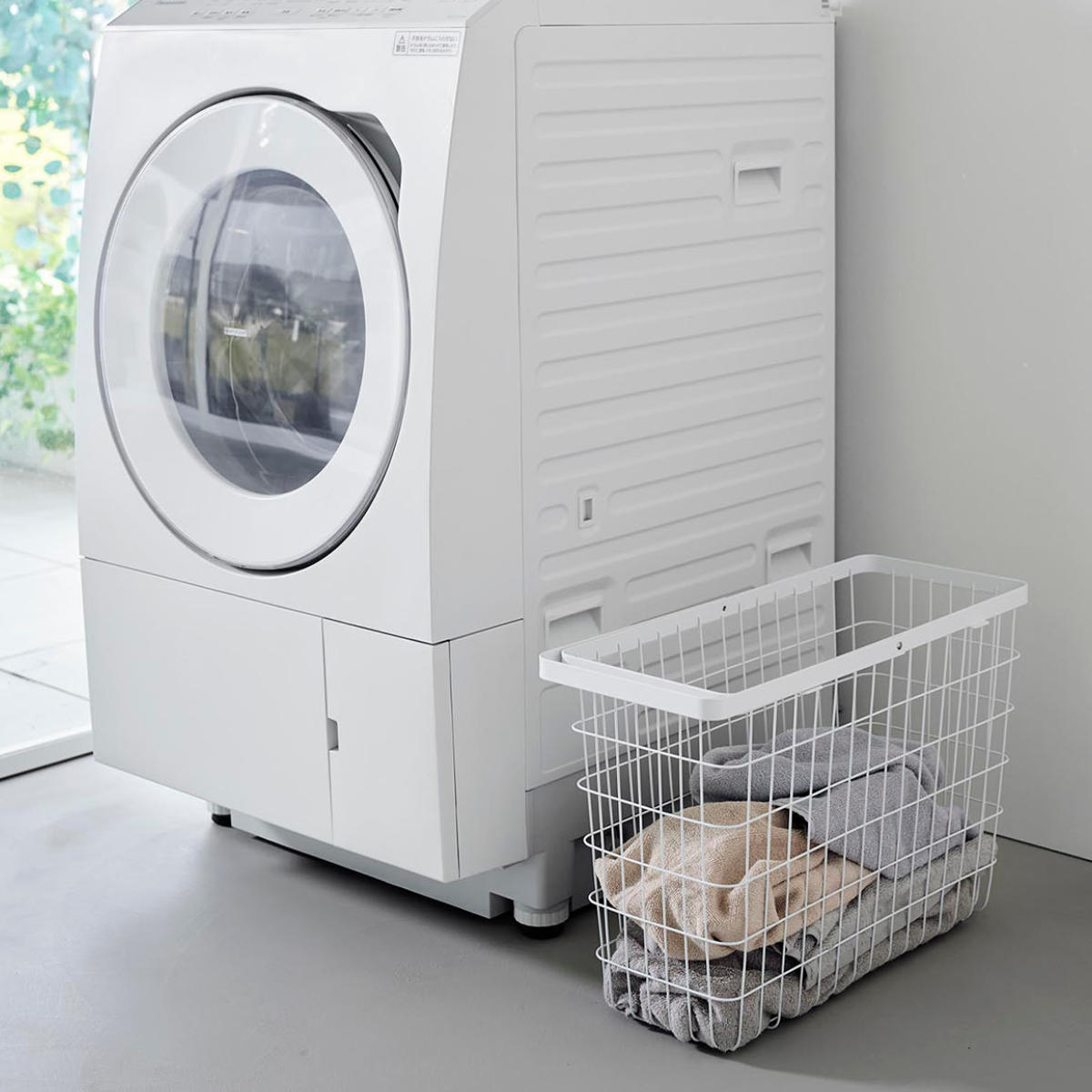 山崎実業 tower ランドリーワイヤーバスケット タワー スリム L ( 4903208100038 タワーシリーズ 洗濯かご 洗濯カゴ 洗濯物入れ ランドリー ワイヤー 脱衣かご 長方形 角型 スチール ワイヤーバスケット ) 【ブラック】 ブラック