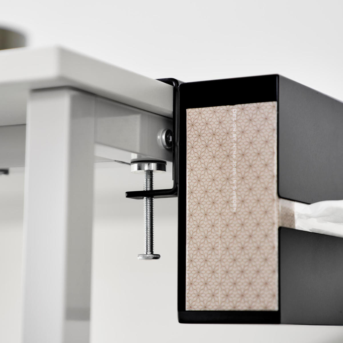 山崎実業 tower テーブル横ティッシュケース タワー ( 4903208103718 タワーシリーズ ティッシュケース ティッシュペーパー テーブル横 ティッシュ ケース テーブルサイド 交換しやすい ティッシュカバー ) 【ブラック】 ブラック