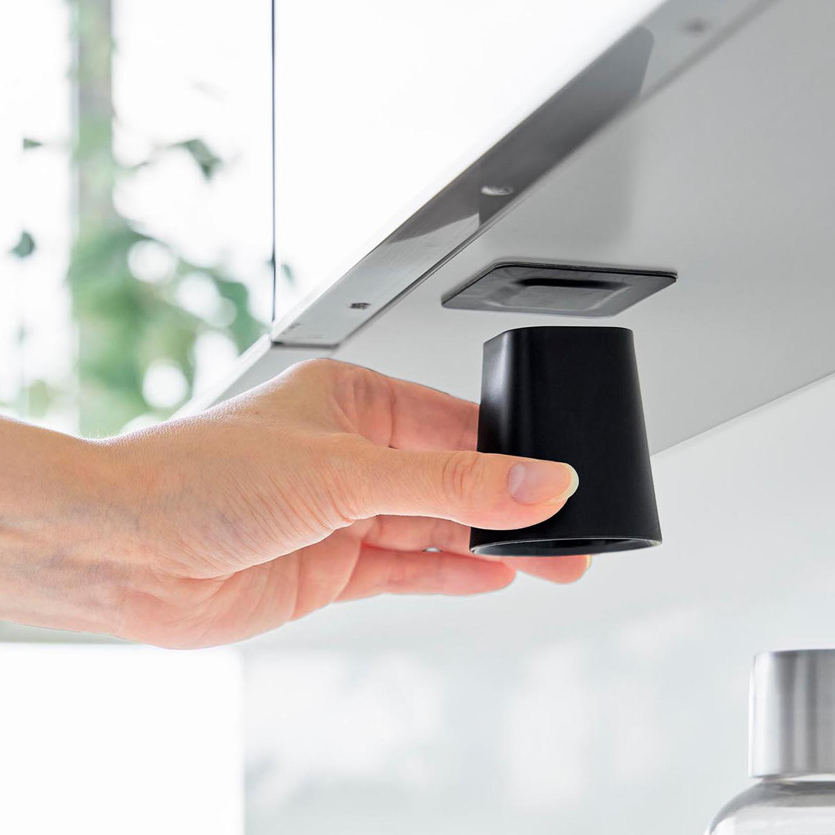 山崎実業 tower フィルムシート洗面戸棚下マグネットマウスウォッシュタンブラー タワー ( 4903208104012 タワーシリーズ マウスウォッシュタンブラー フィルムシート 洗面戸棚下 マグネット マウスウォッシュ タンブラー ) 【ブラック】 ブラック