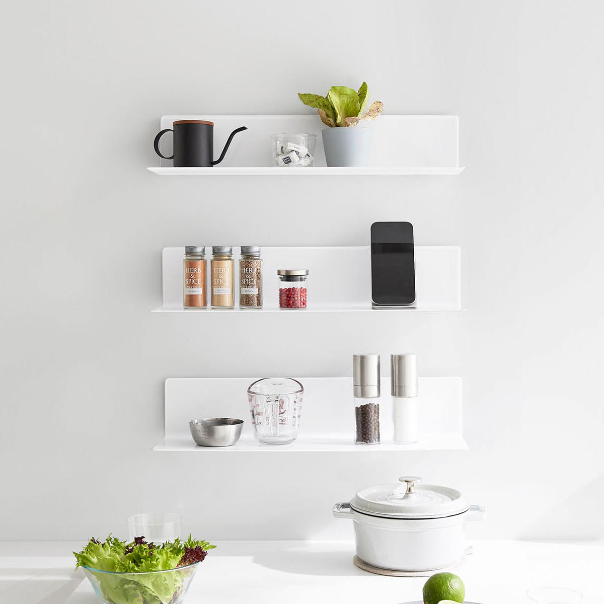 山崎実業 tower フィルムフックキッチン棚 タワー ワイド ( 4903208104104 タワーシリーズ 棚 キッチン 調味料ラック 壁面 キッチン収納 洗面所 壁面収納 ) 【ブラック】 ブラック