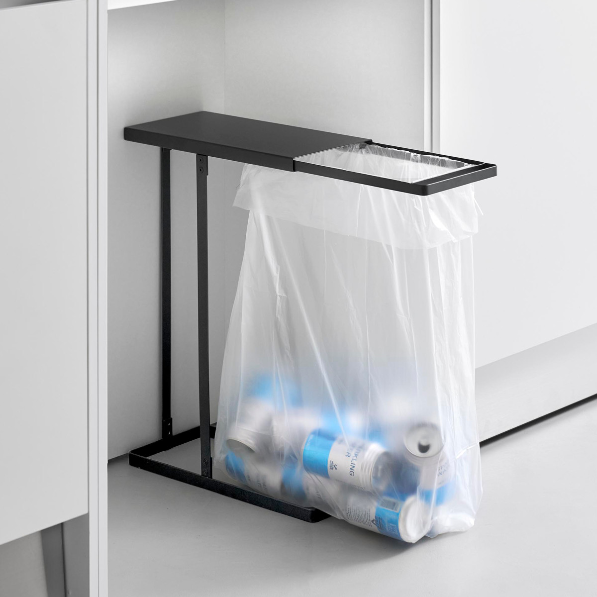 山崎実業 tower 引き出す分別ゴミ袋ホルダー タワー スリム 45L ( 4903208102643 タワーシリーズ 分別 ゴミ袋ホルダー 45l ごみ箱 45リットル 分別ゴミ箱 ゴミ袋 ホルダー スリムサイズ レジ袋スタンド ) 【ブラック】 ブラック