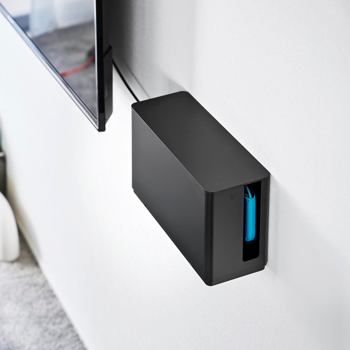 山崎実業 smart 蓋付き重ねられるゲーム機器収納ケース スマート ( 4903208103121 スマートシリーズ ゲーム機器収納ケース 蓋付き ゲーム機 コントローラー 蓋 重ねられる ゲーム機器 収納 ケース フタ付き ) 【ブラック】 ブラック