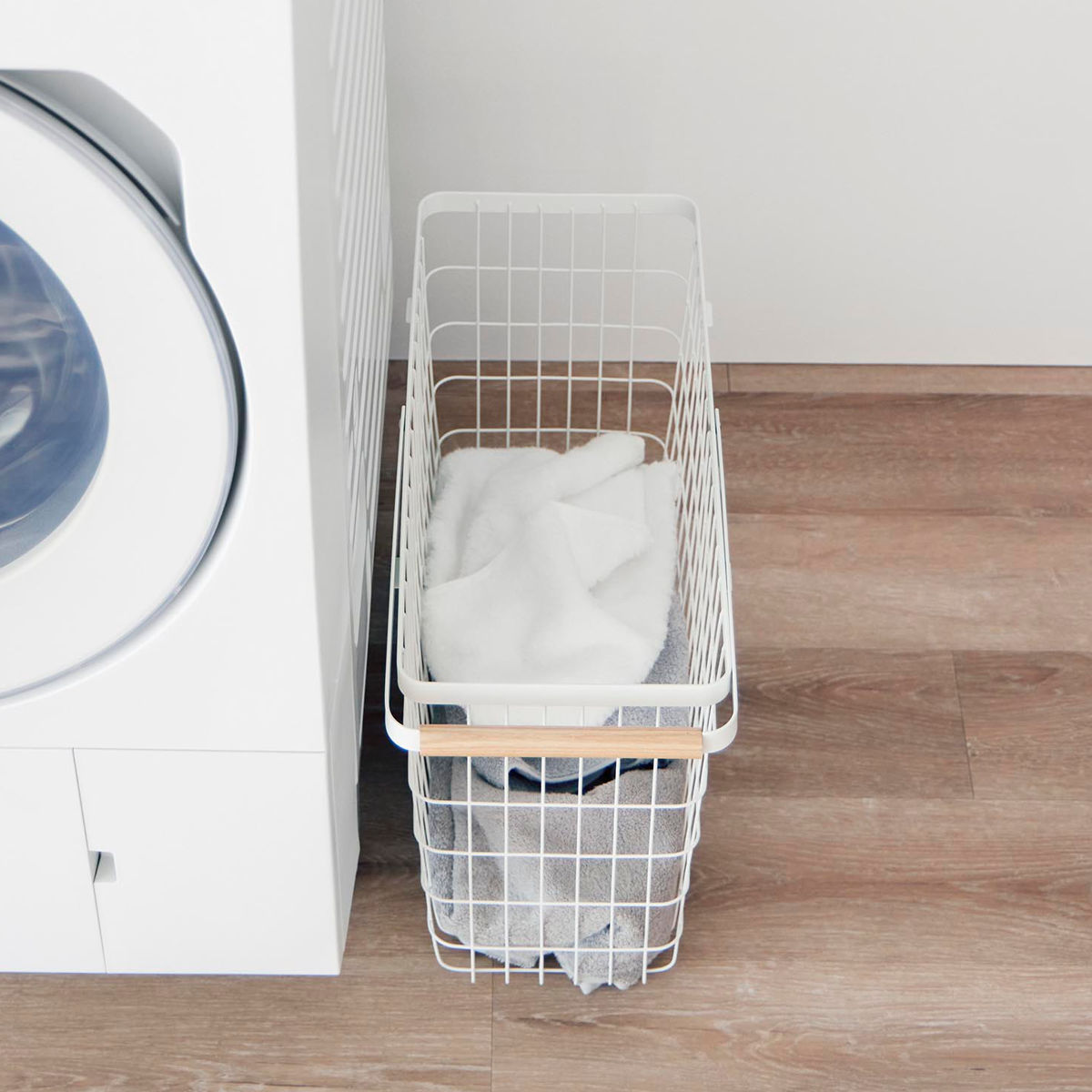 山崎実業 tosca ランドリーバスケット トスカ スリム L ( 4903208103787 トスカシリーズ ホワイト 洗濯かご ランドリー 洗濯 かご 洗濯カゴ ワイヤーバスケット バスケット 折りたたみハンドル ワイヤー 収納 )