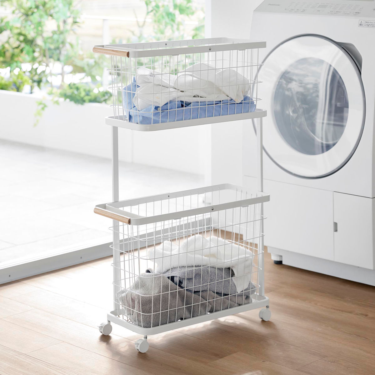 山崎実業 tosca ランドリーワゴン+バスケット トスカ スリム ( 4903208103794 トスカシリーズ ホワイト 洗濯かご ランドリー 洗濯 かご 洗濯カゴ ランドリーワゴン ワゴン ワイヤーバスケット バスケット )