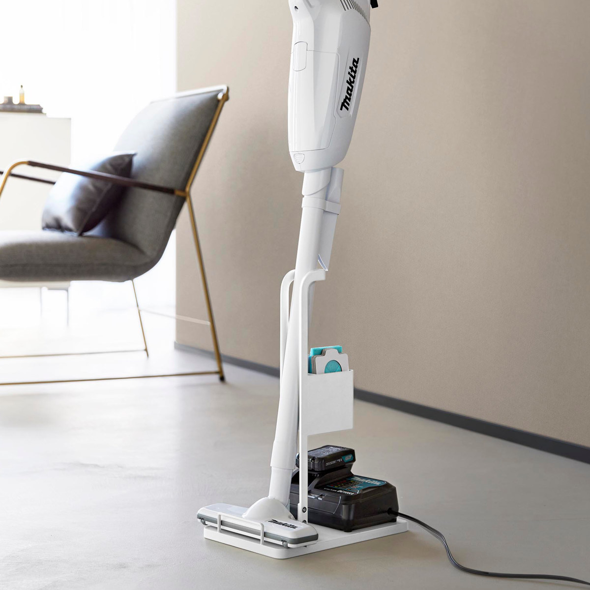 山崎実業 tower スティッククリーナー紙パック&充電器収納スタンド タワー ( 4903208102605 タワーシリーズ スティッククリーナースタンド スティッククリーナー 紙パック 充電器 収納スタンド ) 【ブラック】 ブラック