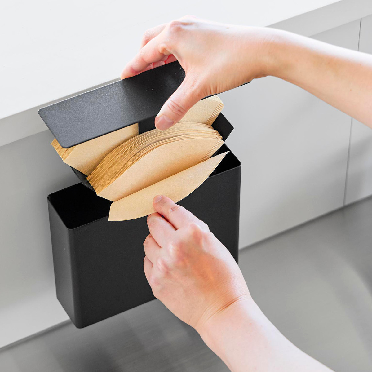 山崎実業 tower マグネットコーヒーペーパーフィルターケース タワー ( 4903208103305 タワーシリーズ コーヒーペーパーフィルターケース 磁石 マグネット コーヒー ペーパーフィルター ケース 紙フィルター ) 【ホワイト】 ホワイト