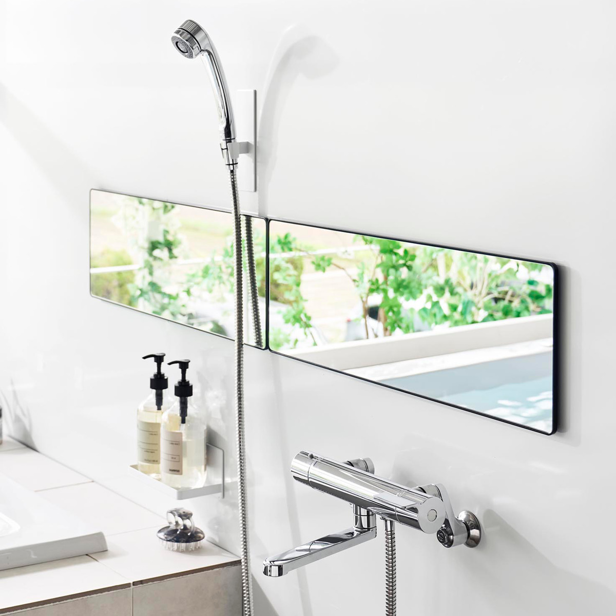 山崎実業 tower マグネットバスルームミラー タワー 角型 ロング ( 4903208103084 タワーシリーズ バスルームミラー 鏡 風呂 磁石 マグネット バスルーム ミラー くもり止め バスミラー 長方形 かがみ ) 【ブラック】 ブラック