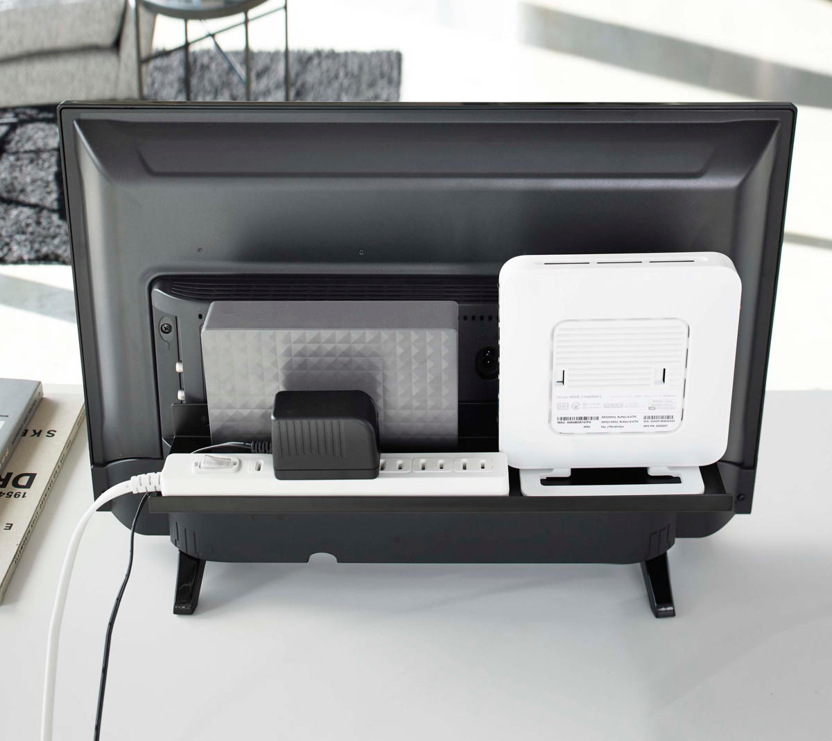 山崎実業 smart テレビ裏ラック スマート ワイド40 ( 4903208048859 テレビ裏 テレビ 背面 テレビ裏収納 収納 ラック 棚 ルーター 電源タップ ゲーム機 TV 裏 シンプル おしゃれ スピーカー 掃除道具 ブラック 黒 隠す収納 )