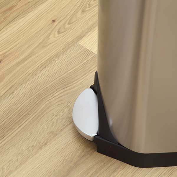 正規品 ゴミ箱 シンプルヒューマン simplehuman バタフライステップカン 30L ペダル式 ステンレス ( おしゃれ スリム ごみ箱 CW1824 ふた付き 縦型 ごみばこ ダストボックス 30 リットル キッチン )