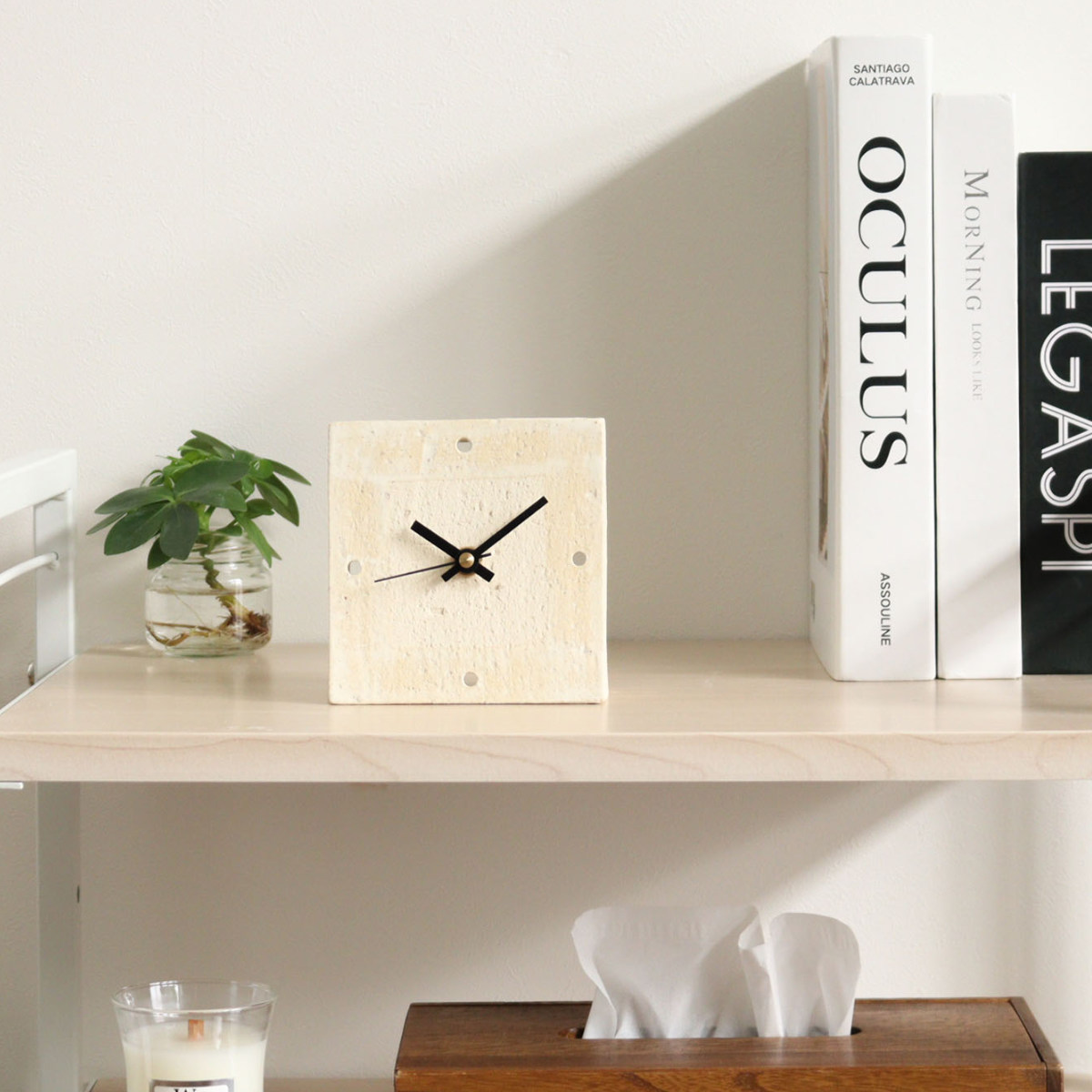 置き時計 Clay 信楽焼き ステップ秒針 日本製 ( 時計 置き時計 かわいい オブジェ 卓上 コンパクト 焼き物 陶芸 日本製 可愛い リビング 机上 ニッチ おしゃれ インテリア ギフト 置物 手作り ステップ秒針 ) 【アイボリー】 アイボリー