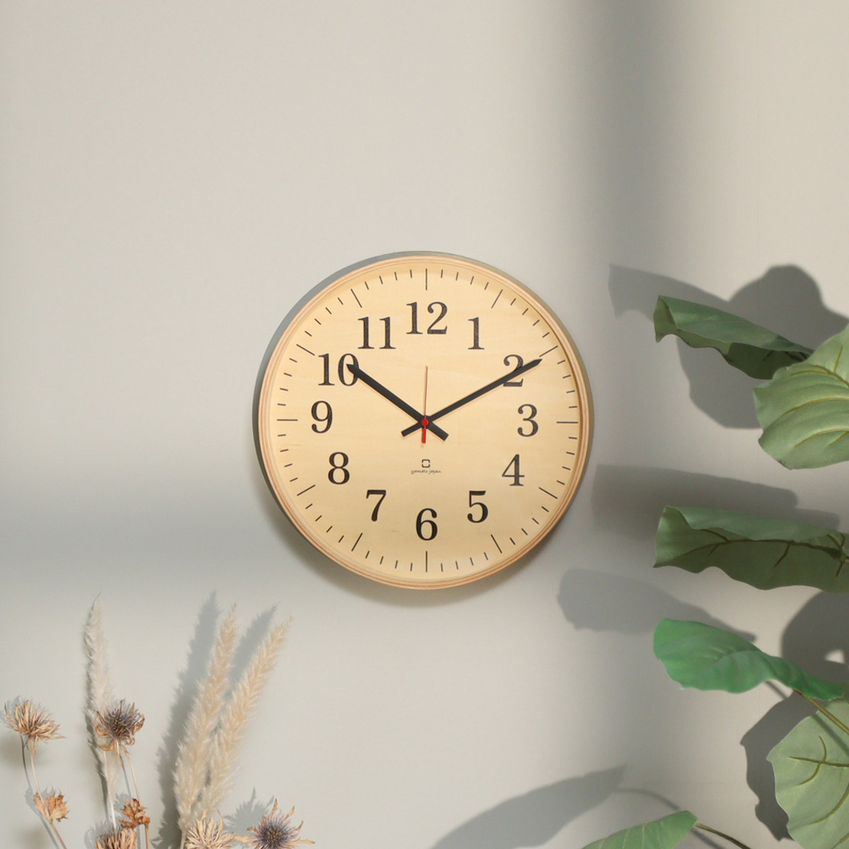 掛け時計 fullmoon スタンダード ヤマト工芸 日本製 ( 時計 壁掛け時計 掛時計 壁掛け かけ時計 とけい クロック 木製 北欧 アナログ インテリア ウォールクロック 木目 ナチュラル シンプル おしゃれ リビング 寝室 ) 【グレー】 グレー