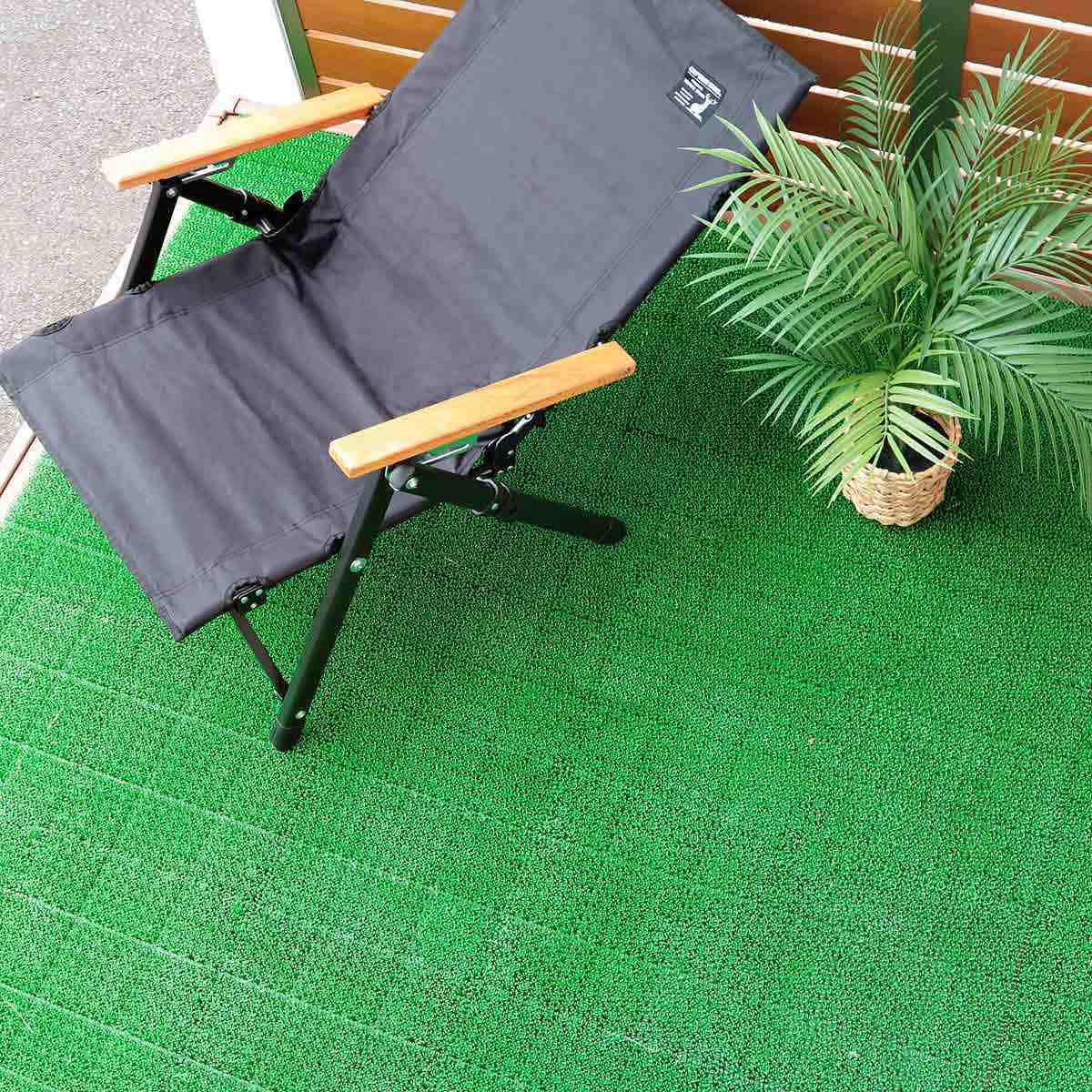 人工芝 ジョイント 若草ユニット 本体 30×30cm 180枚セット EVタイプ ( 人工 芝 庭 ベランダ ウッドデッキ ガーデン マット 耐久性 180枚 正方形 玄関 テラス バルコニー 屋上 エクステリア ガーデニング 園芸 ) 【グレー】 グレー