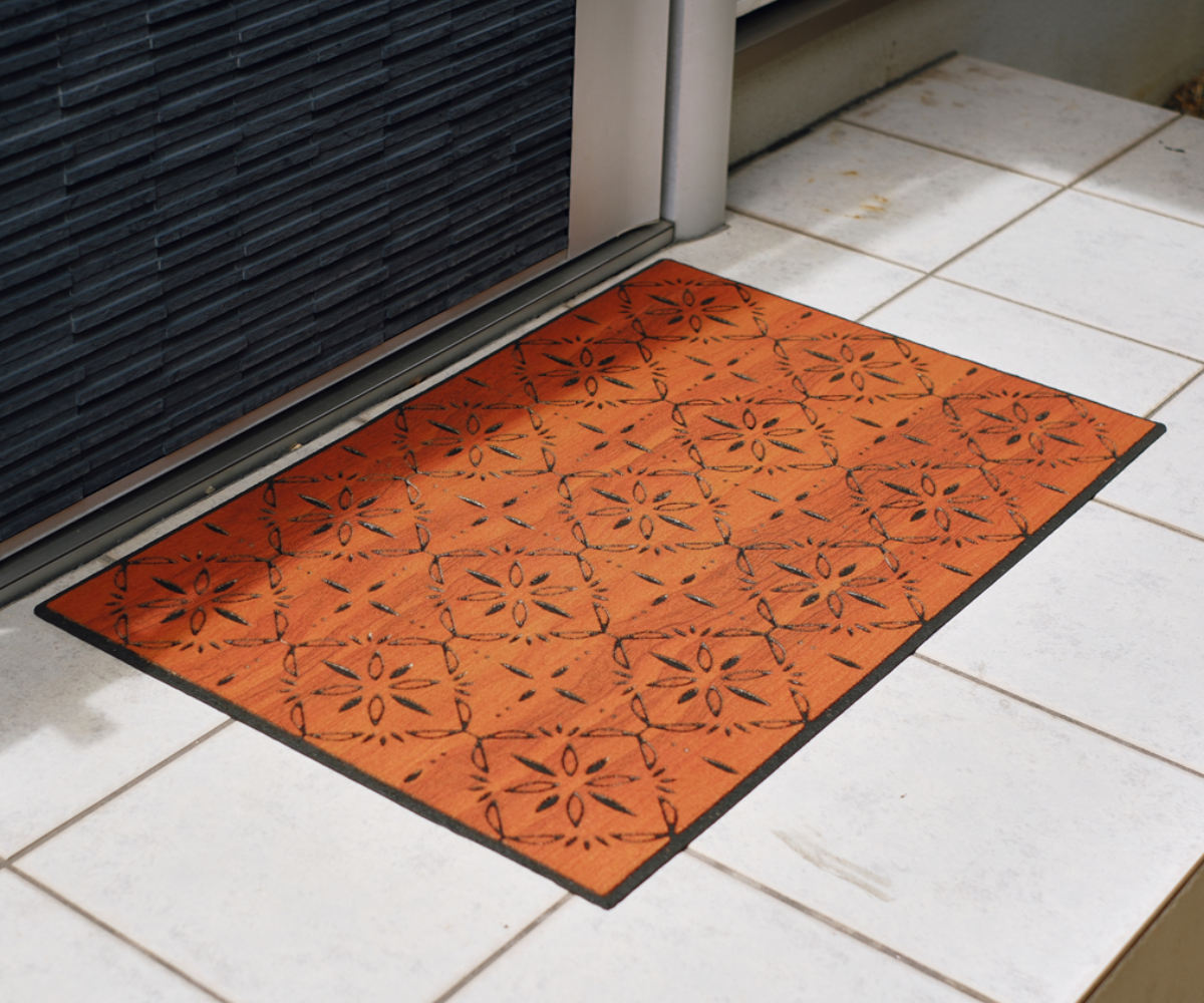 玄関マット 泥落とし 55cm×85cm 屋内・屋外兼用 エントランスマット アルベロ ( 屋外 洗える 水洗い 弾力 マット ゴム 薄手 滑りにくい 幅85cm おしゃれ カフェ ベランダ デッキ テラス 玄関 外用 室内 ブラウン )