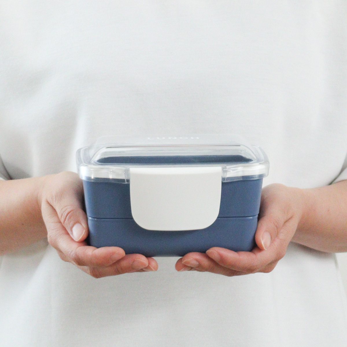 弁当箱 560ml ドーム 2段 time for LUNCH ランチボックス ( お弁当箱 食洗機対応 レンジ対応 二段 ドーム蓋 ドーム型 女子 日本製 食洗機OK レンジOK お弁当 弁当 4点ロック 仕切り付き 女性 ) 【グレー】 グレー