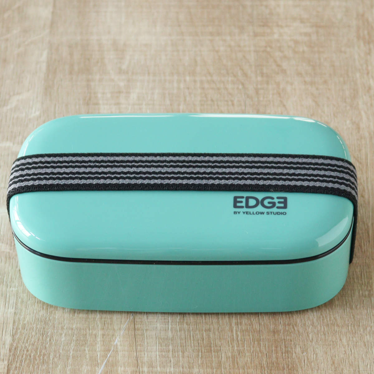 弁当箱 800ml 25EDGE オーバル2段ランチ ( お弁当箱 ランチボックス レンジ対応 食洗機対応 二段 男子 レンジOK 食洗機OK 弁当 お弁当 ランチベルト付き 大容量 男性 日本製 ) 【ブルー】 ブルー