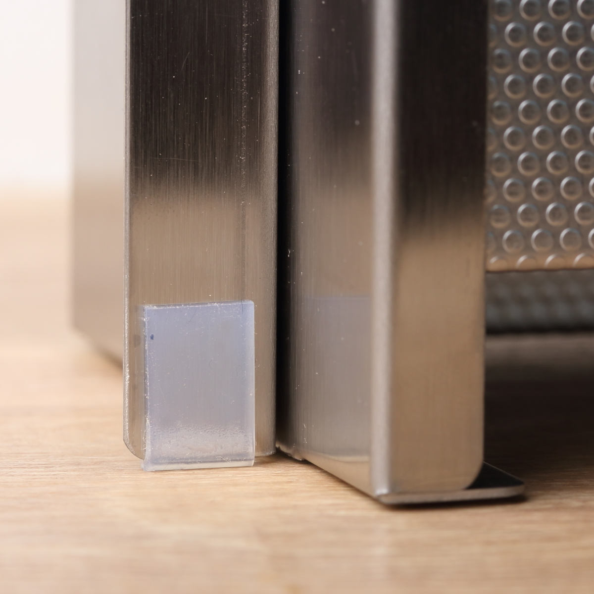 コンロカバー 折りたたみ式 ステンレス スーパーエンボスコンロカバー 60cm用 ( 日本製 レンジカバー ガスコンロカバー ガスレンジカバー 猫 コンロ ネコ 飛び乗り いたずら防止 油ハネガード 目隠し 作業台 ステンレスカバー )