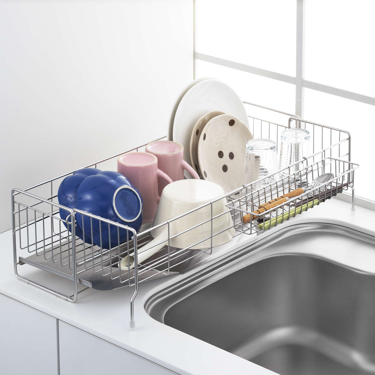 水切りラック シンクサイド 幅の広がる水切り 深型 奥行57cm ( 水切りかご 水切りトレー シンク上 スリム ステンレス 水切り シンク横 日本製 伸縮 おしゃれ コンパクト シンク 大容量 少量 ステンレス水切り ディッシュラック )