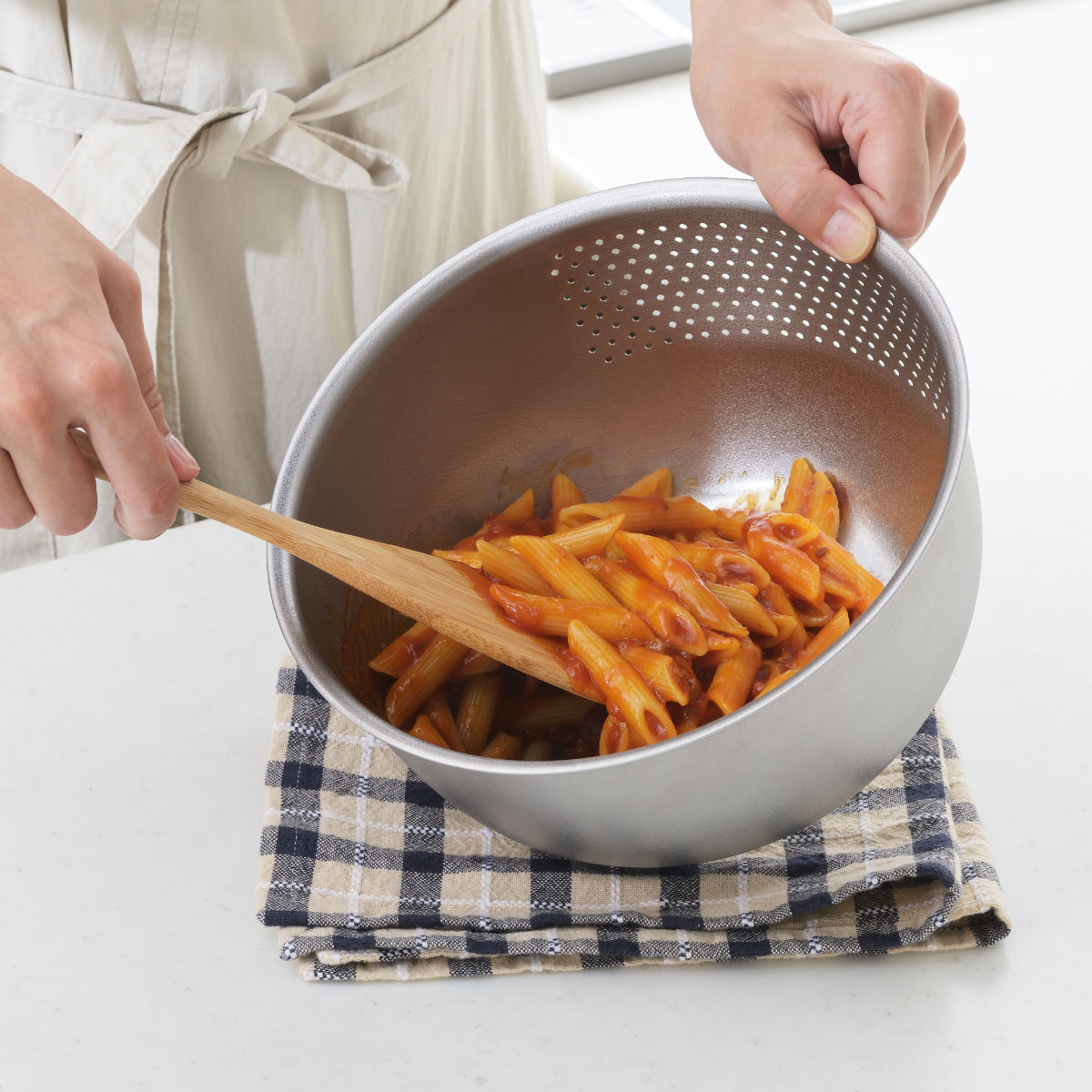 米研ぎボウル 21cm ステンレス製 生活のかたち 日本製 洗米ボウル ( ボウル 米研ぎ 米とぎ 米研ぎ用ボウル 食洗機対応 21センチ 米研ぎボール 水切り 米 下ごしらえ お米 洗米ボール 洗米 )