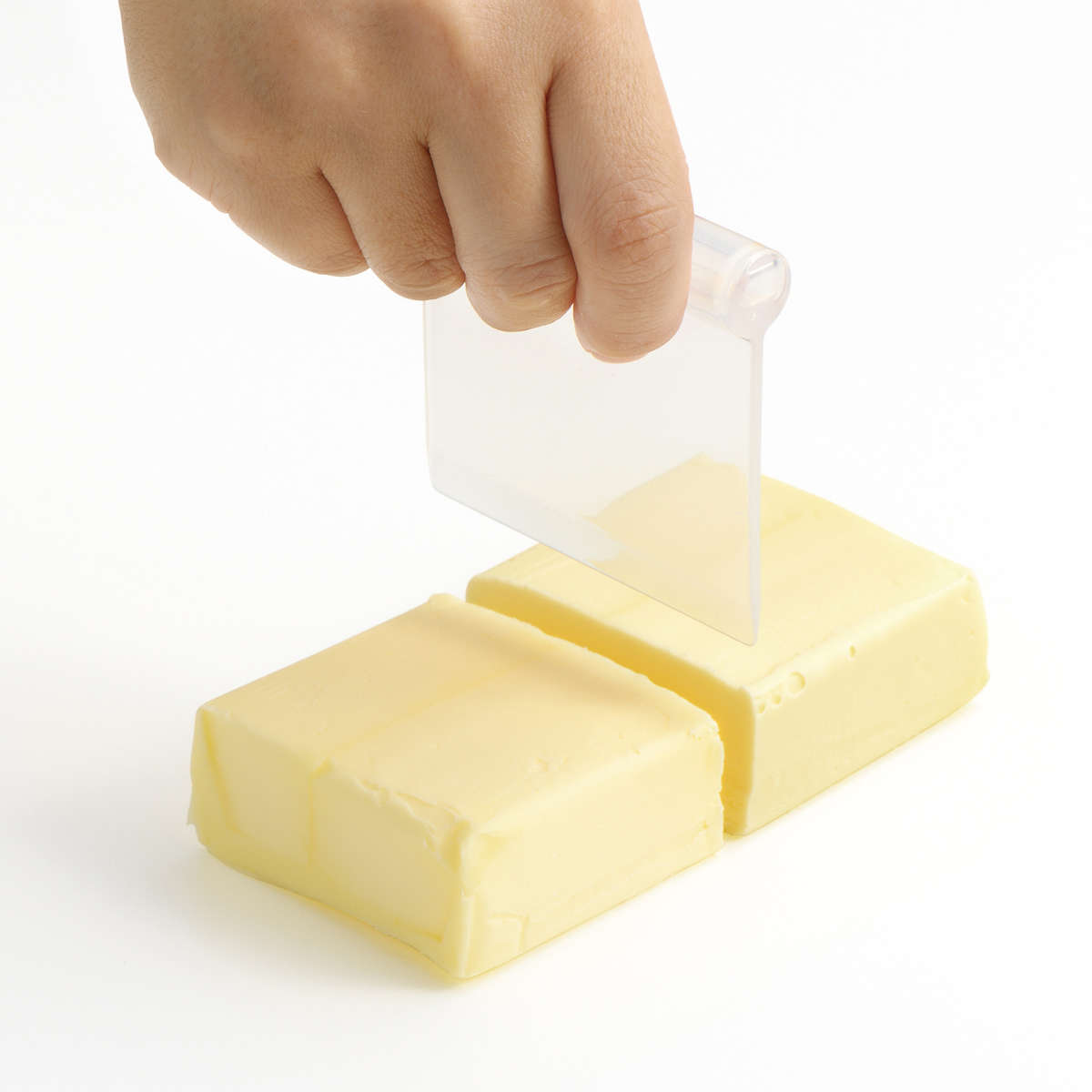 バターケース ホームベーカリー倶楽部 すぐ切れる バターカッター ケース付 ( 保存容器 日本製 カット バター入れ バター保存 プラスチック 蓋 200g バター容器 カッター ワイヤーカッター スケッパー お菓子作り ケース 冷蔵庫 )
