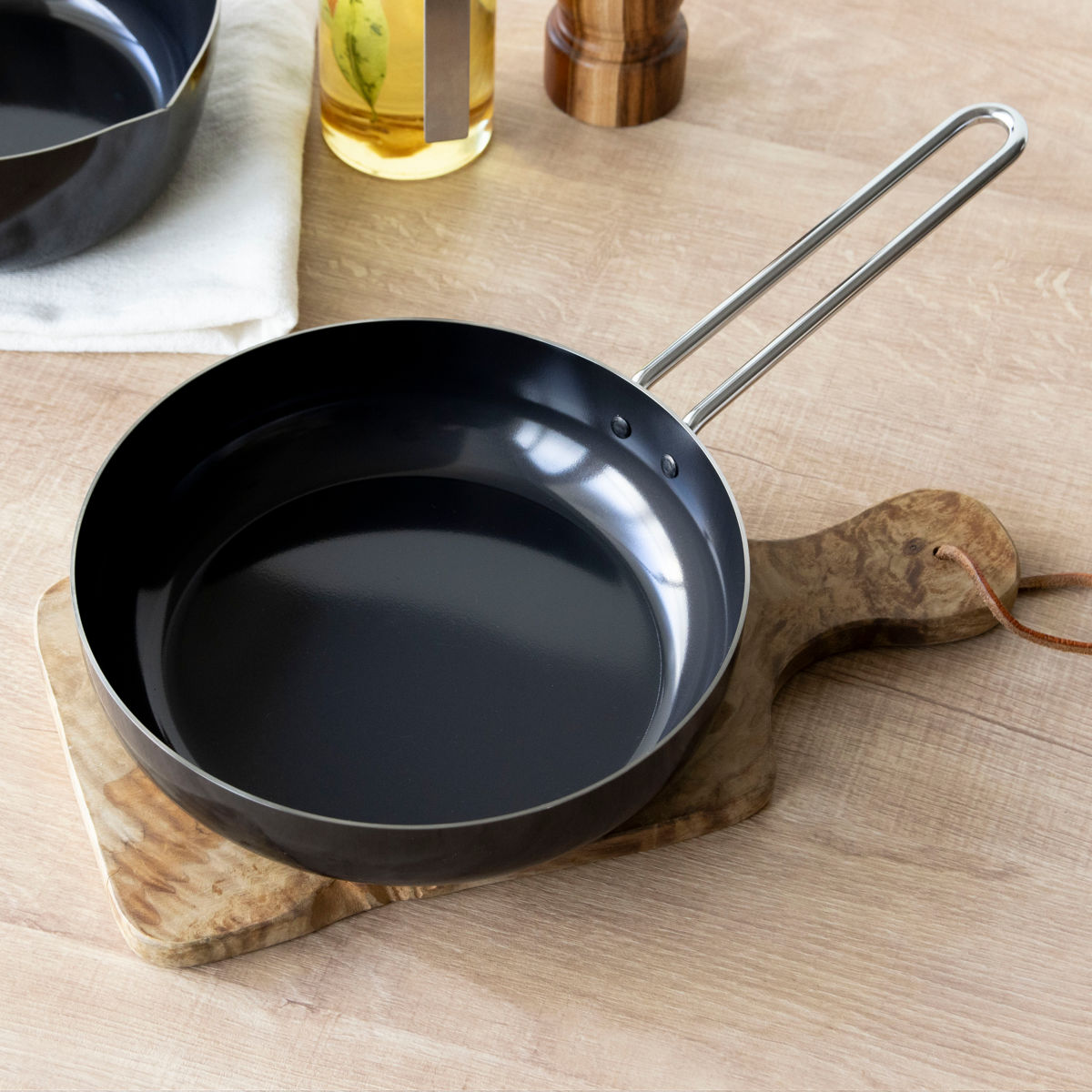 フライパン&いため鍋 鍋蓋 3点セット 18cm 20cm IH対応 シースタイル 鉄製 日本製 ( ガス火対応 炒め鍋 片手鍋 鉄鍋 鉄製フライパン 鉄のフライパン 蓋 フタ フライパン蓋18センチ コンパクト フライパン 20センチ 天ぷら鍋 )