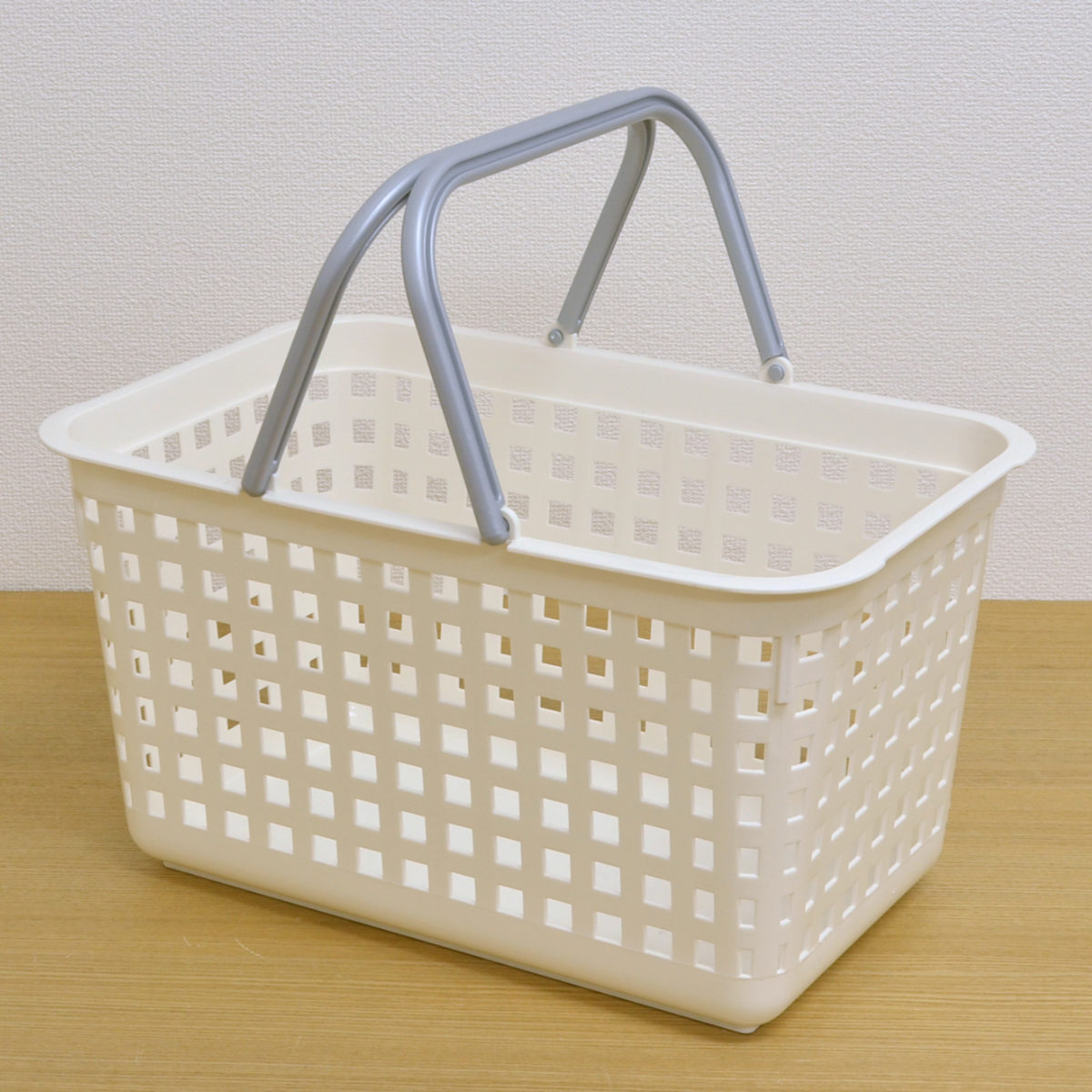 ランドリーバスケット スカンジナビア SCB-3 バスケット S ( 洗濯かご 脱衣かご ランドリーボックス ミニバスケット 洗濯 ランドリーラック 洗濯物入れ 洗濯カゴ 脱衣カゴ 脱衣籠 収納バスケット 持ち手付き 角型 日本製 ) 【クリア】 クリア