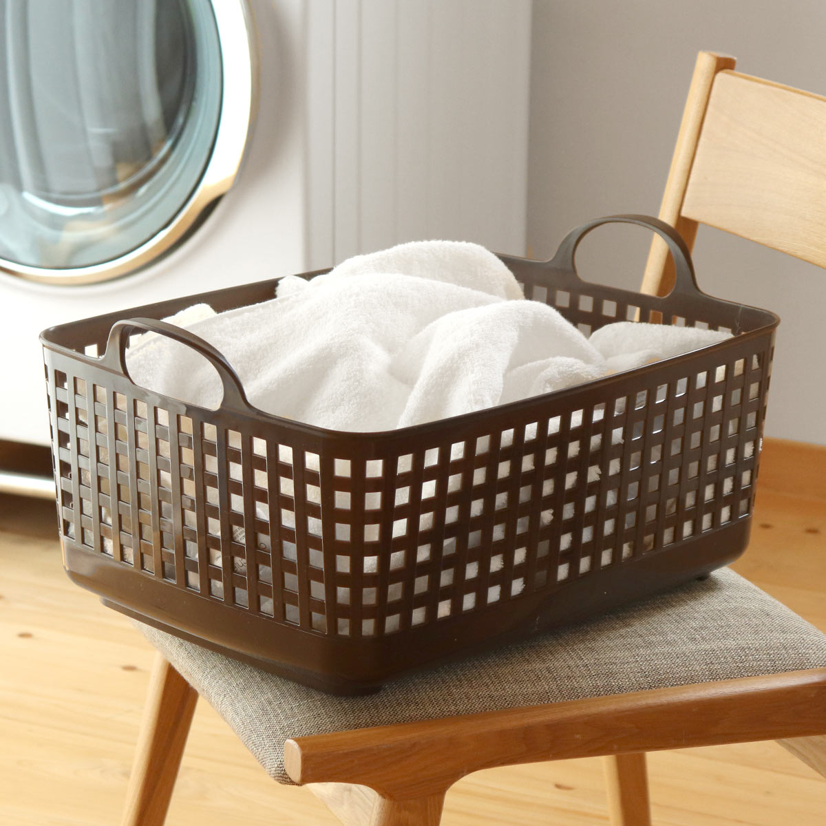 ランドリーバスケット スカンジナビア バスバスケット SCB-7 ( 洗濯かご 脱衣かご ランドリーボックス ミニバスケット 洗濯 スタッキング ランドリーラック 洗濯物入れ 洗濯カゴ 脱衣カゴ 収納 持ち手付き 角型 浅型 日本製 ) 【クリア】 クリア