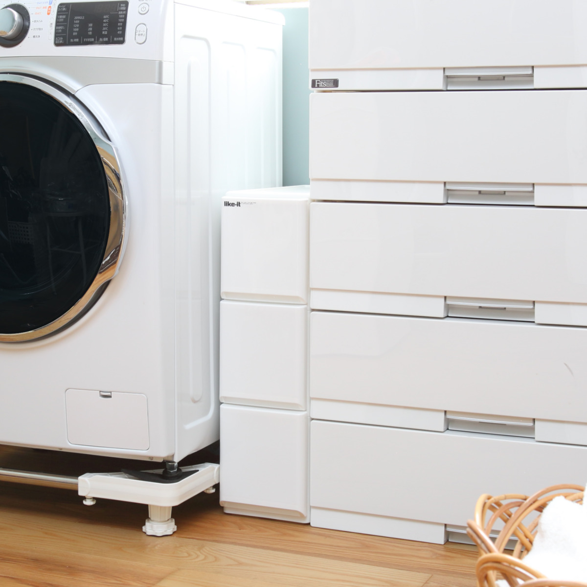 キッチンストッカー ラグドロワ 3段 スリム 光沢パネル 幅17cm ( 収納ストッカー キャスター付き ラスチック 収納ケース 隙間収納 ワゴン キッチン収納 引き出し 隙間 すき間 整理 片付け キッチン リビング 洗面所すき間収納 ) 【ホワイト】 ホワイト