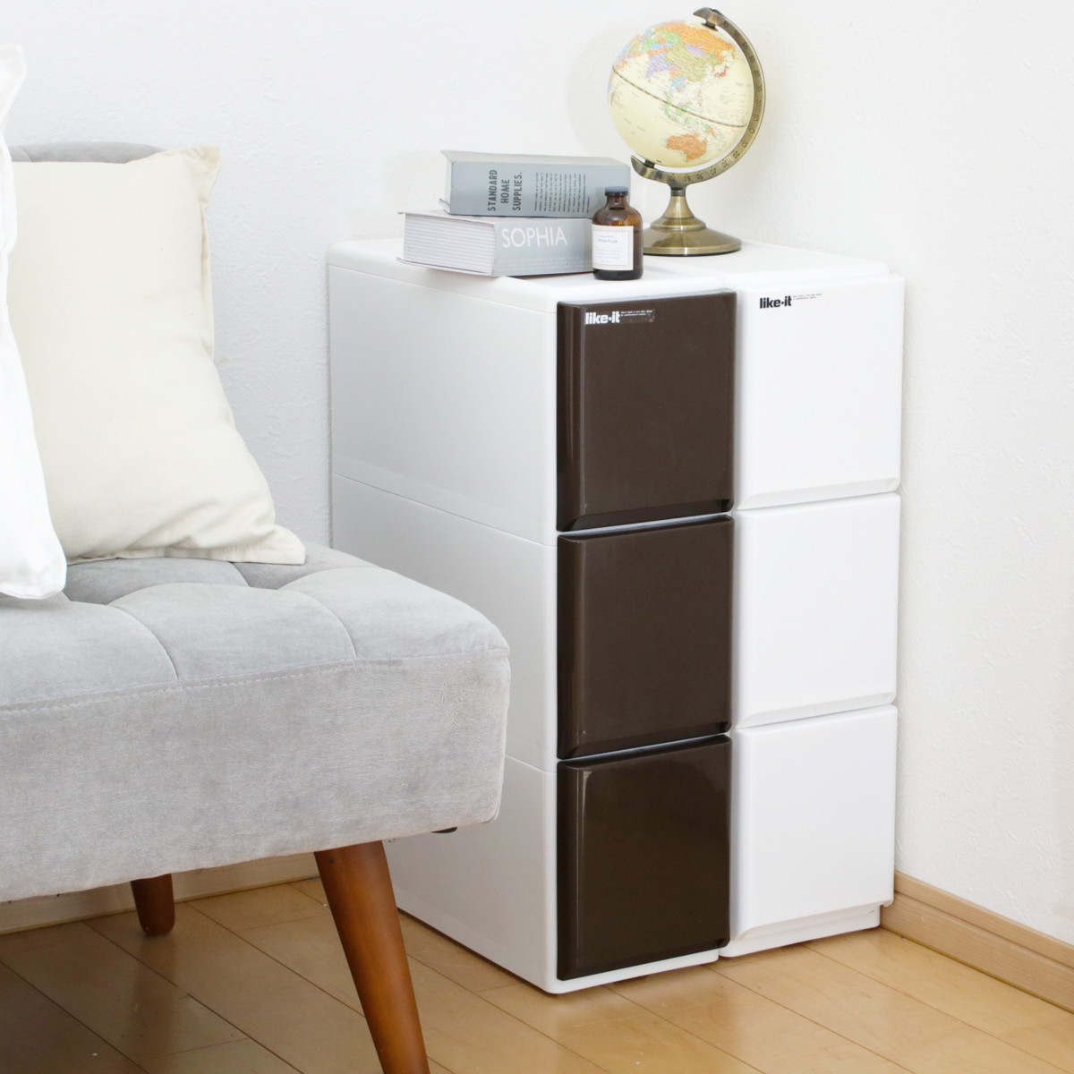 キッチンストッカー ラグドロワ 3段 スリム 光沢パネル 幅17cm ( 収納ストッカー キャスター付き ラスチック 収納ケース 隙間収納 ワゴン キッチン収納 引き出し 隙間 すき間 整理 片付け キッチン リビング 洗面所すき間収納 ) 【ホワイト】 ホワイト